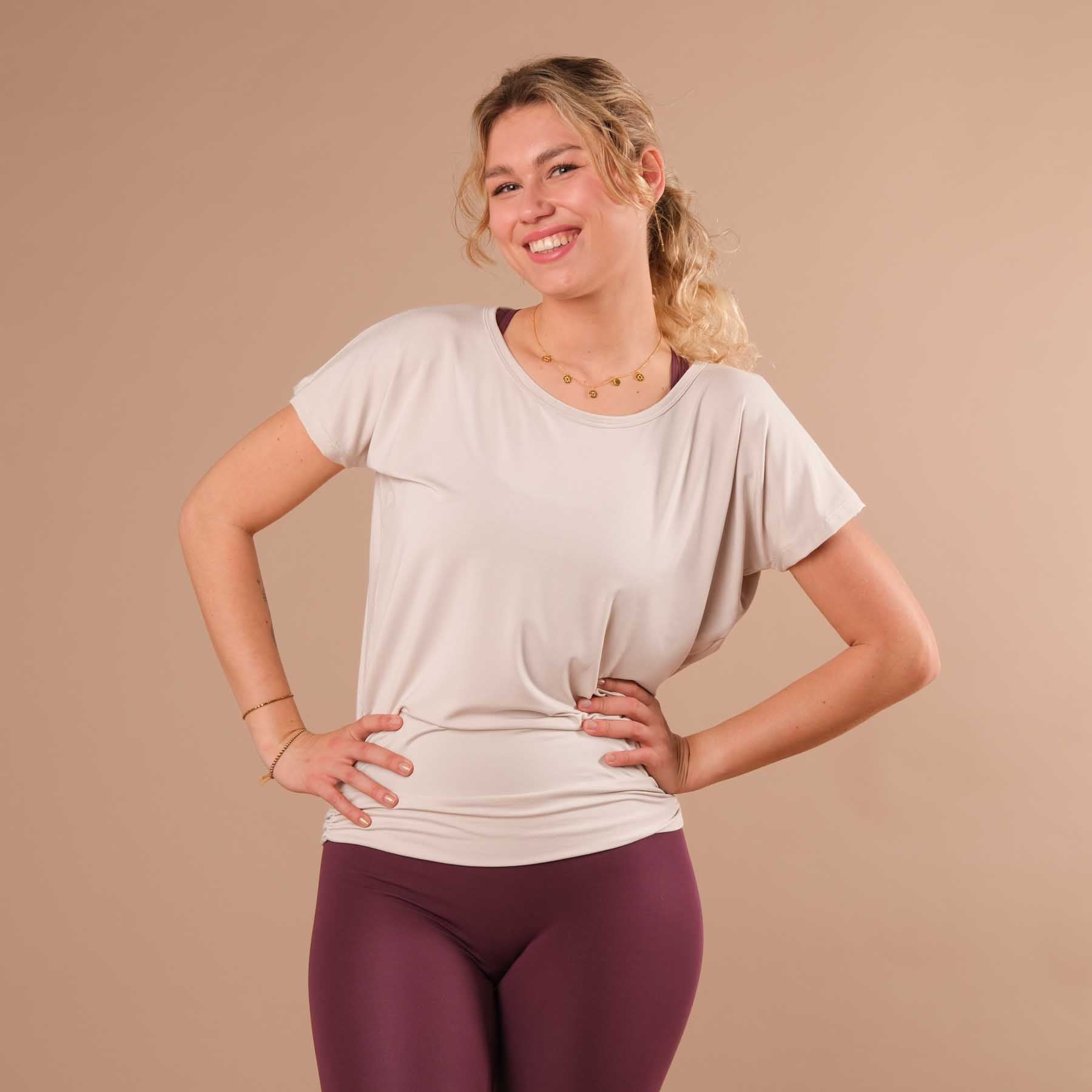 Yoga Shirt rückenfrei hinten offen sand