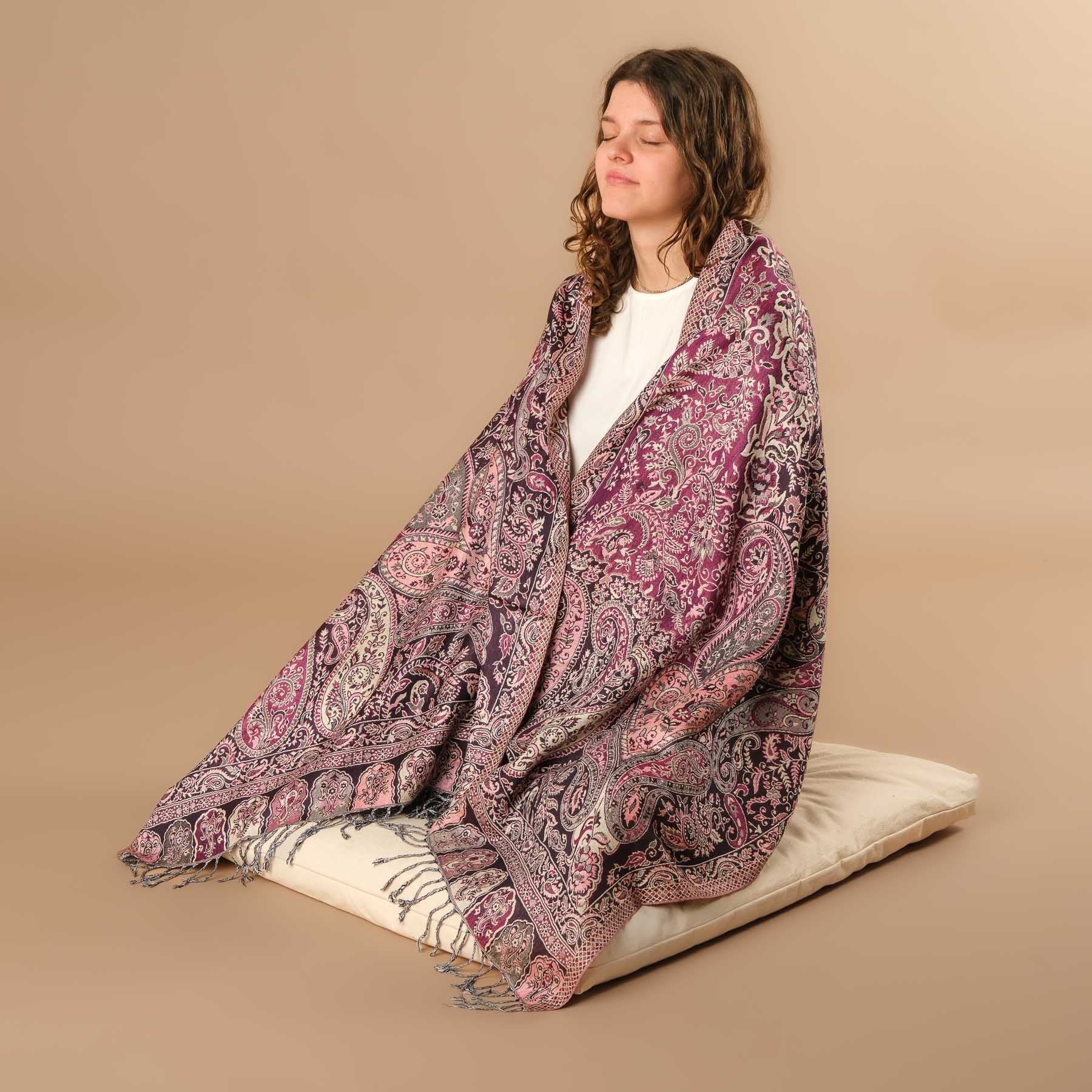 Meditationstuch Schal Viskose Heart