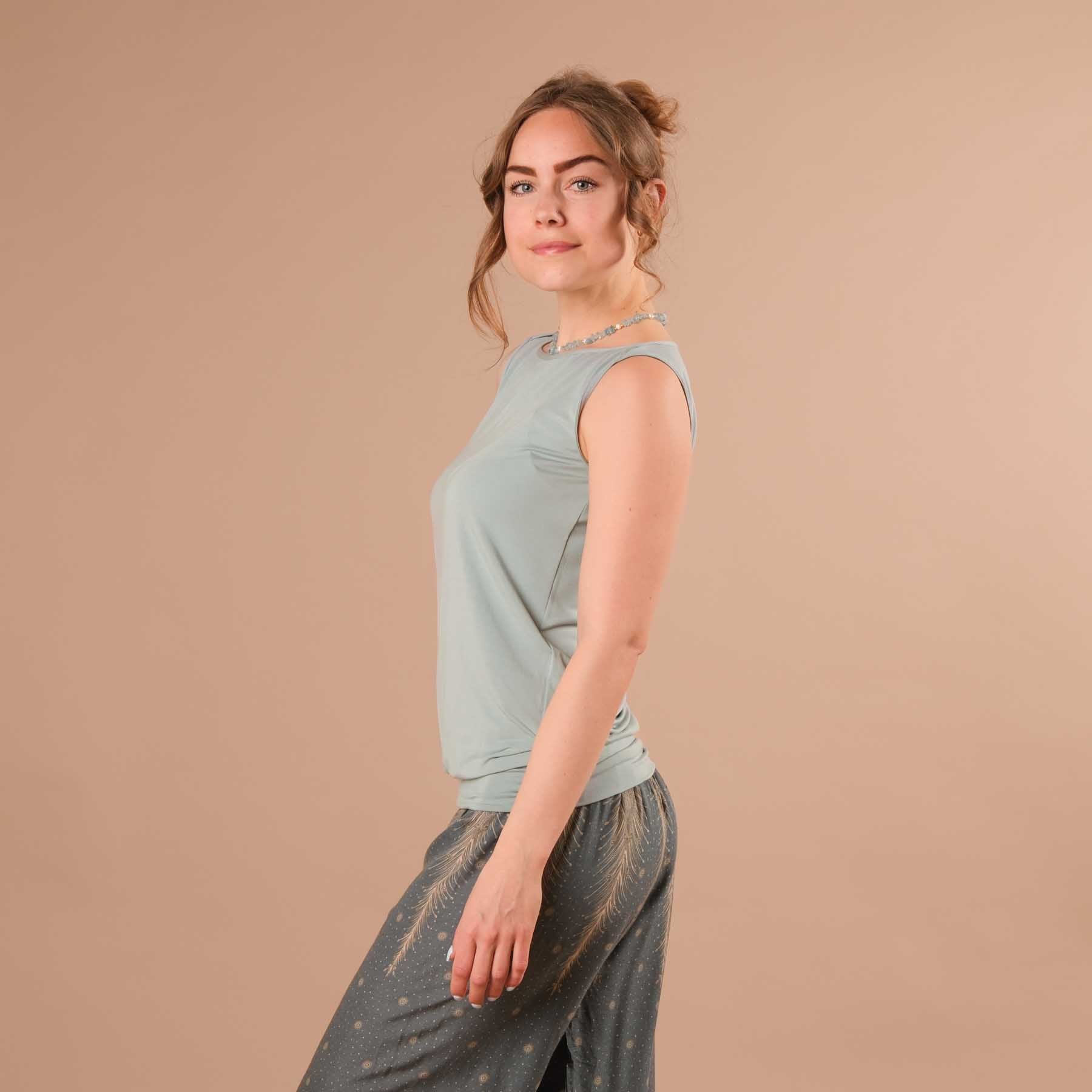 Yoga Bateau Tank Top - Nachhaltig in der Schweiz gemacht green-water