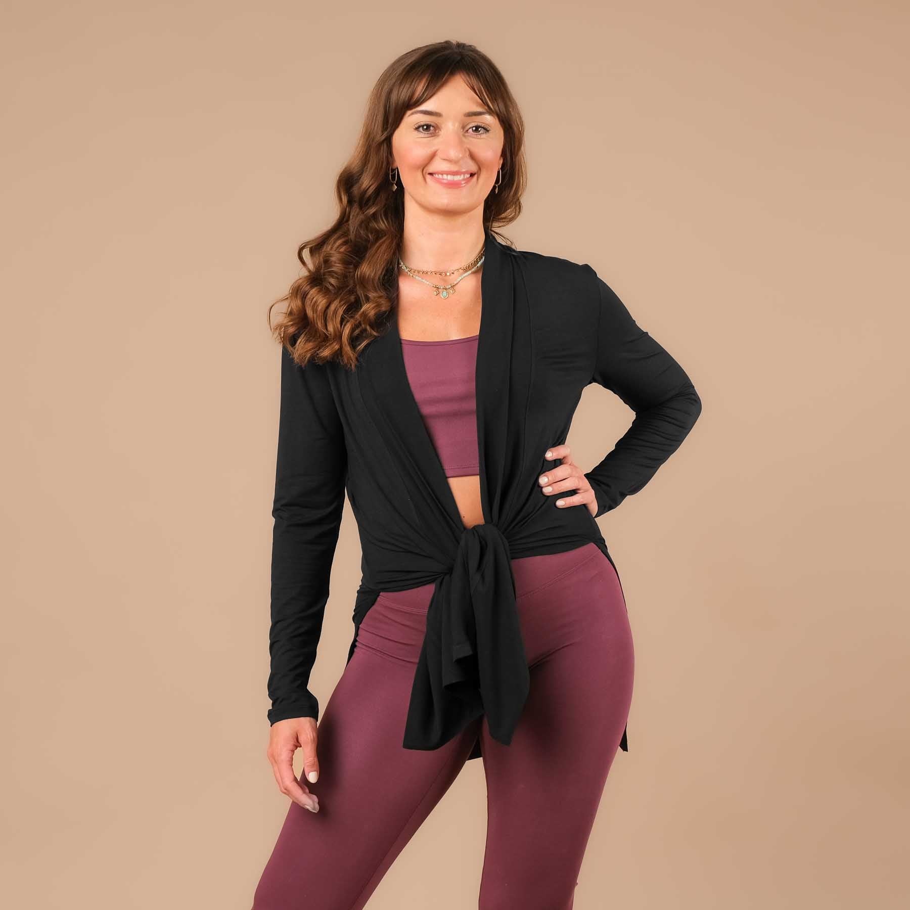 Comfy Yoga Cardigan in der Schweiz hergestellt schwarz