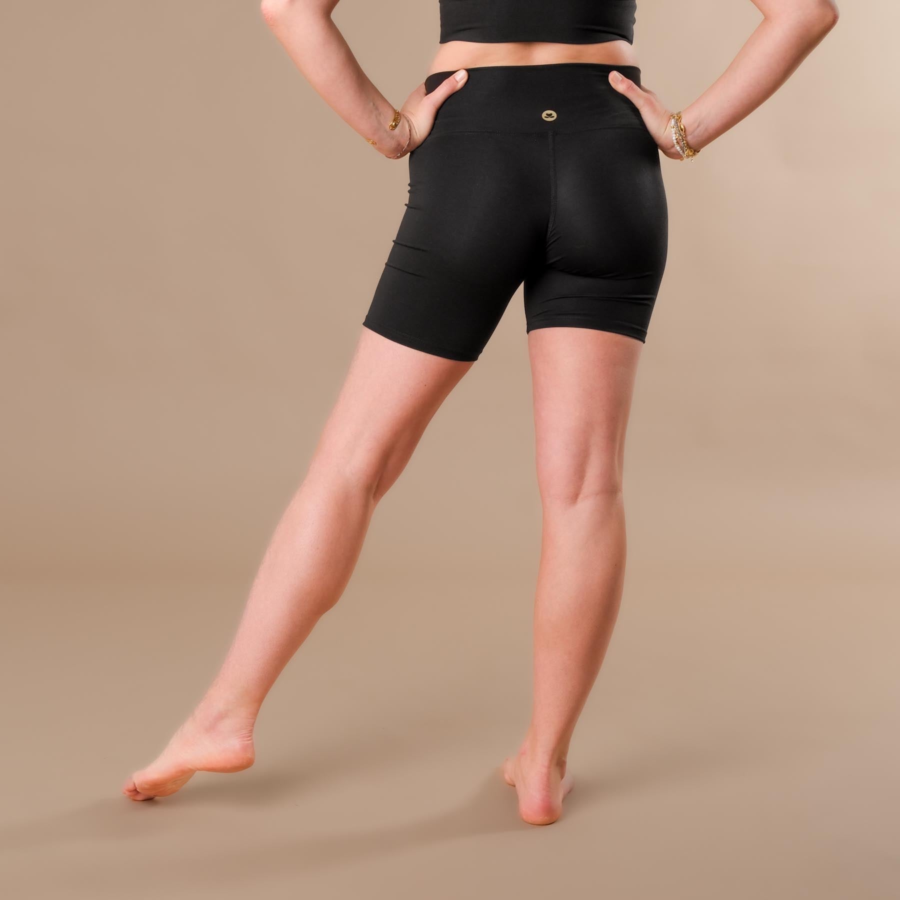 Pantaloncini da ciclismo Yoga Shorts Comfy Swiss made neri