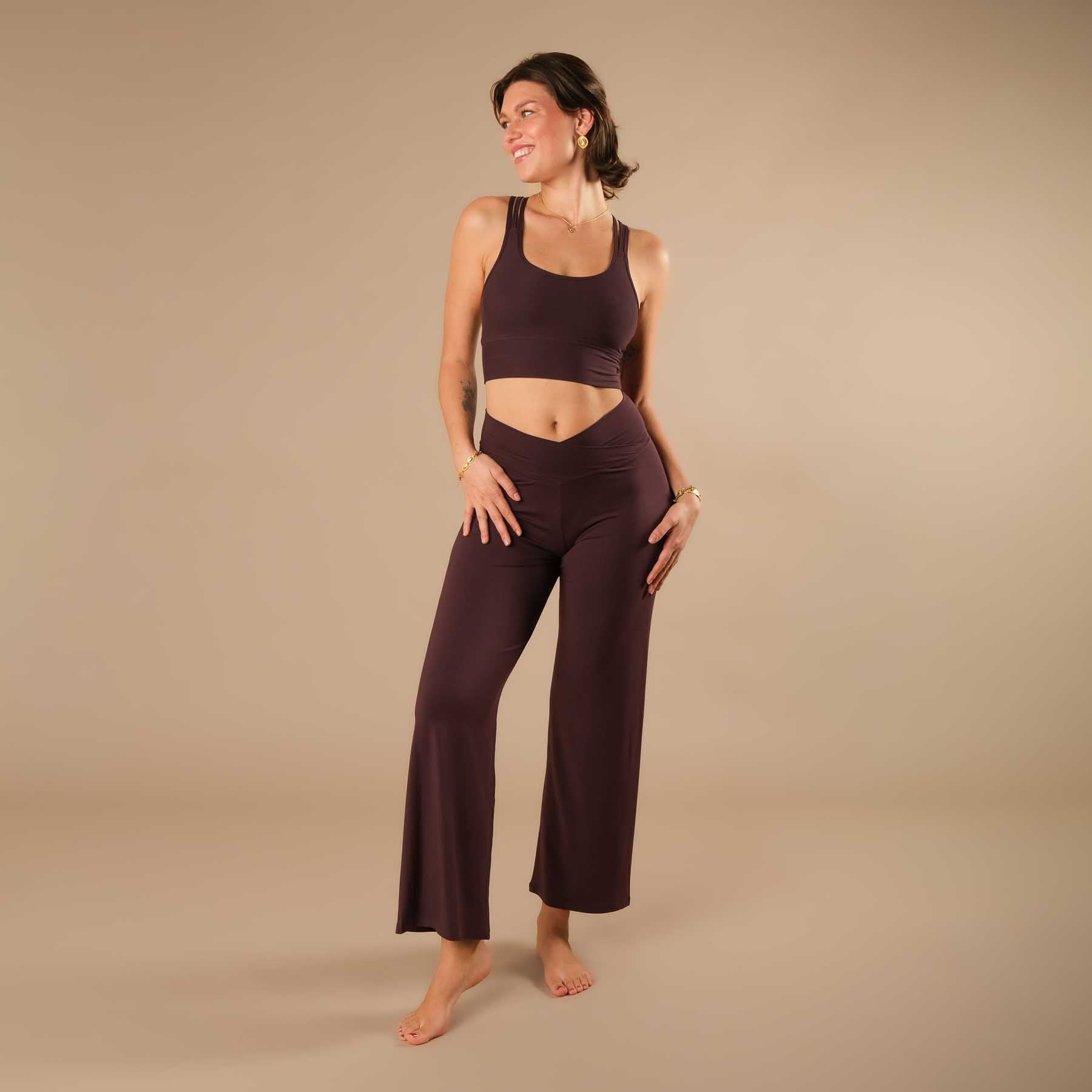 Pantalon de yoga long Yoga Culotte Comfy en Tencel durable, couleur aubergine