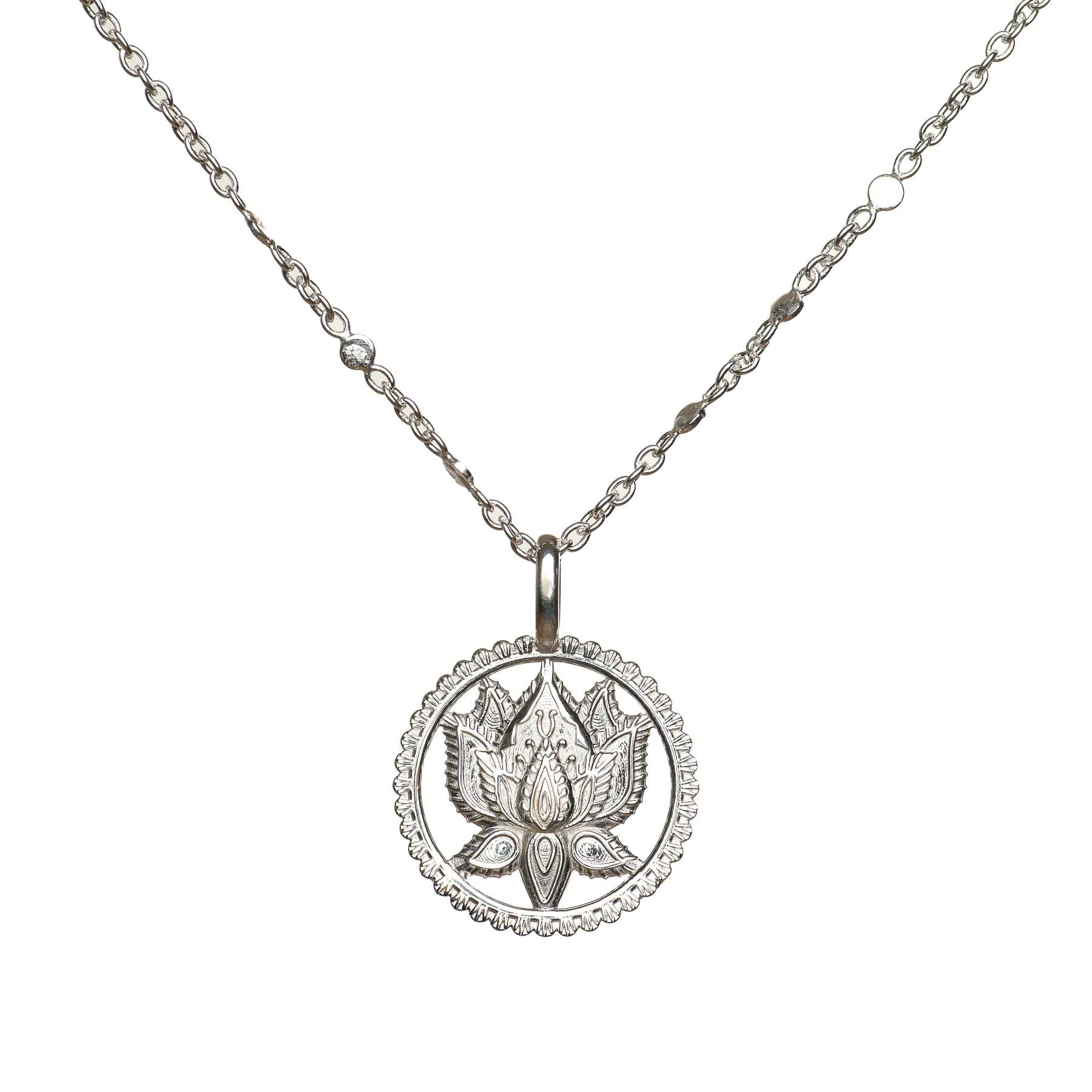 Halskette mit Lotus Anhänger silber