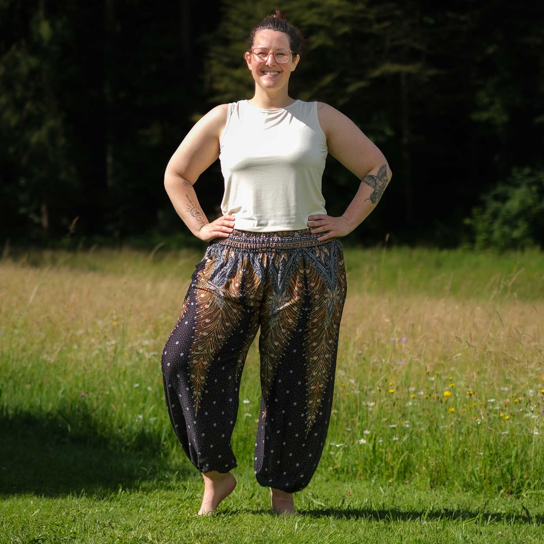 Yoga Haremshose Feather schwarz