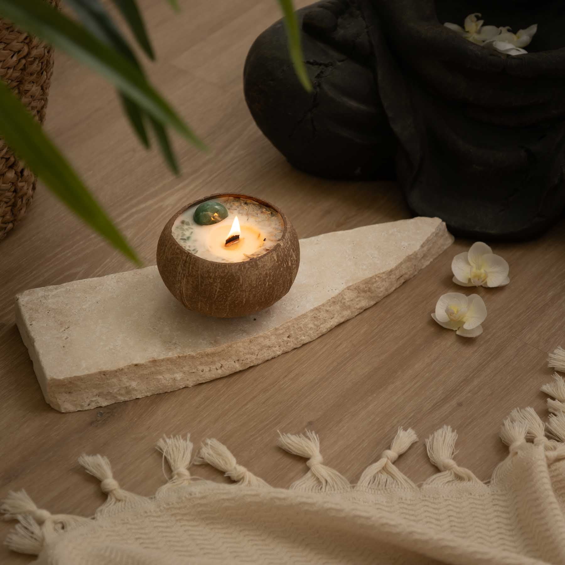 Kokosnuss Edelstein Duftkerze Shangri La & Aventurin