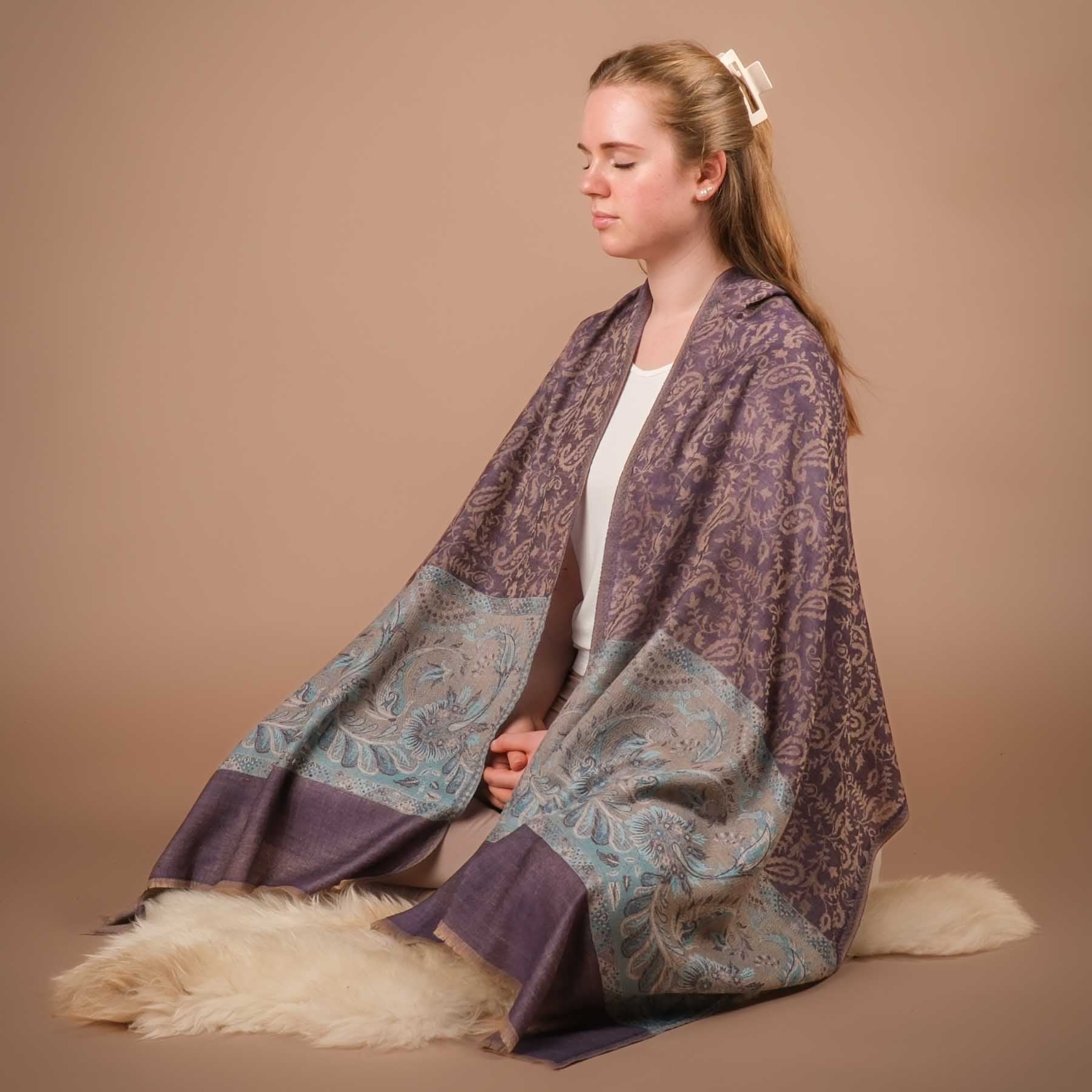 Meditationstuch Schal Feinwolle Raja