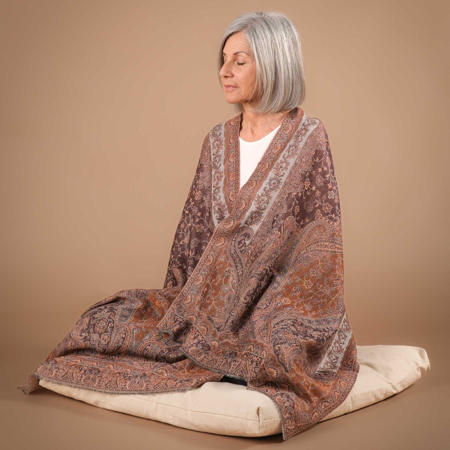 Meditationstuch Schal Feinwolle Arjuna