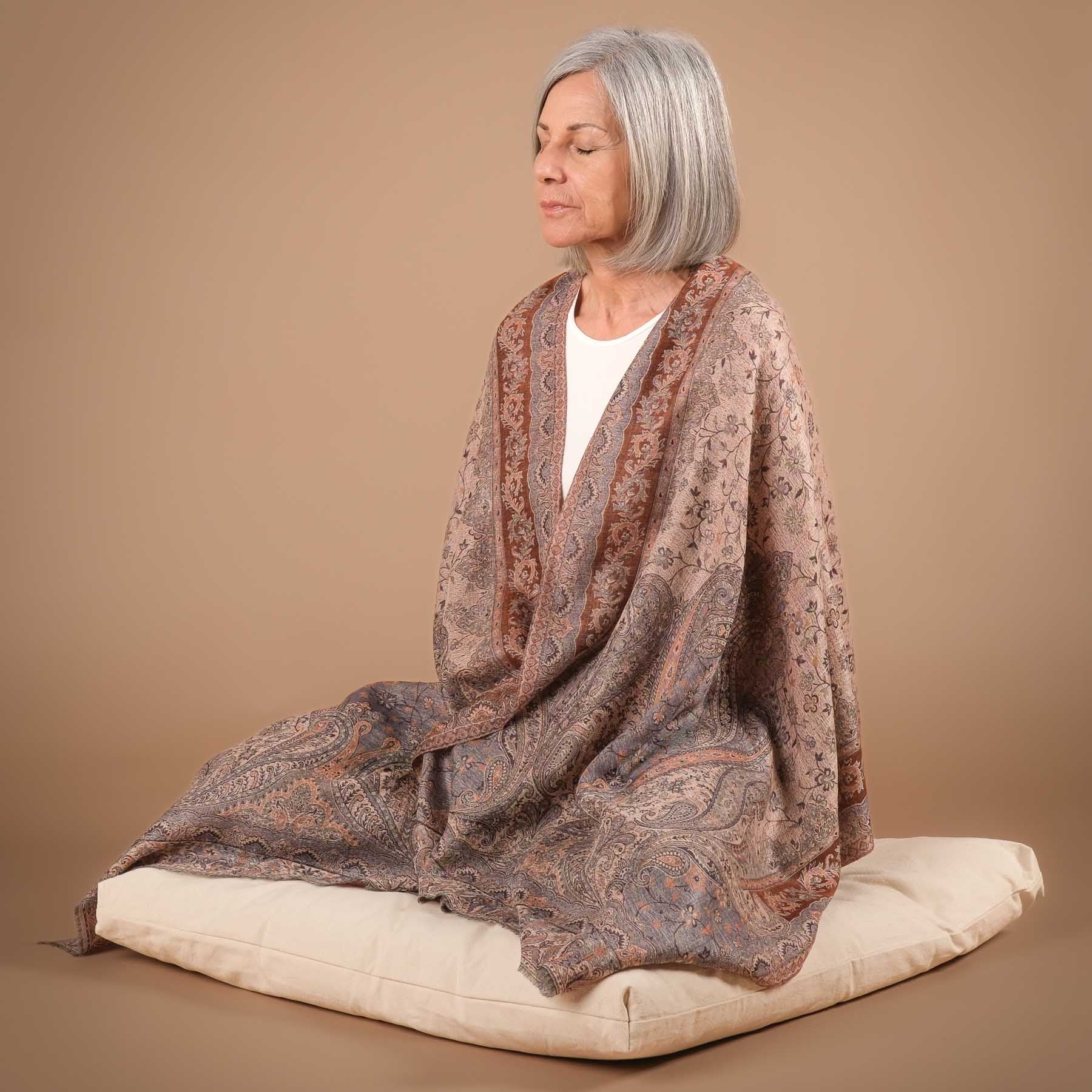 Meditationstuch Schal Feinwolle Arjuna