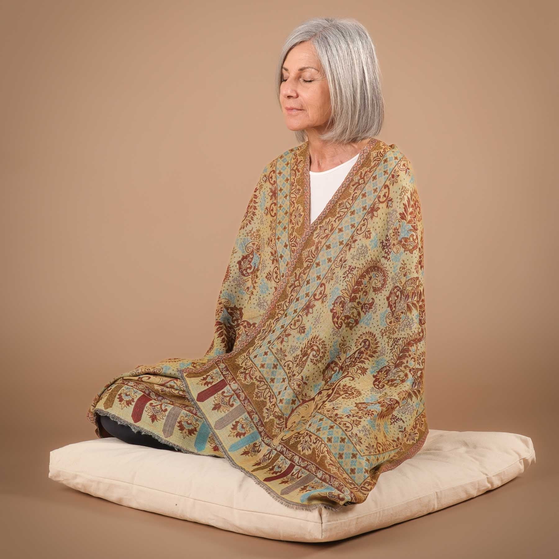 Meditationstuch Schal Feinwolle Lissabon