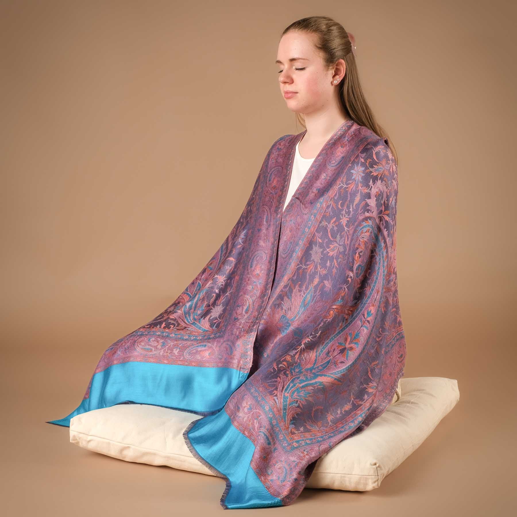 Meditationstuch Schal Katharina