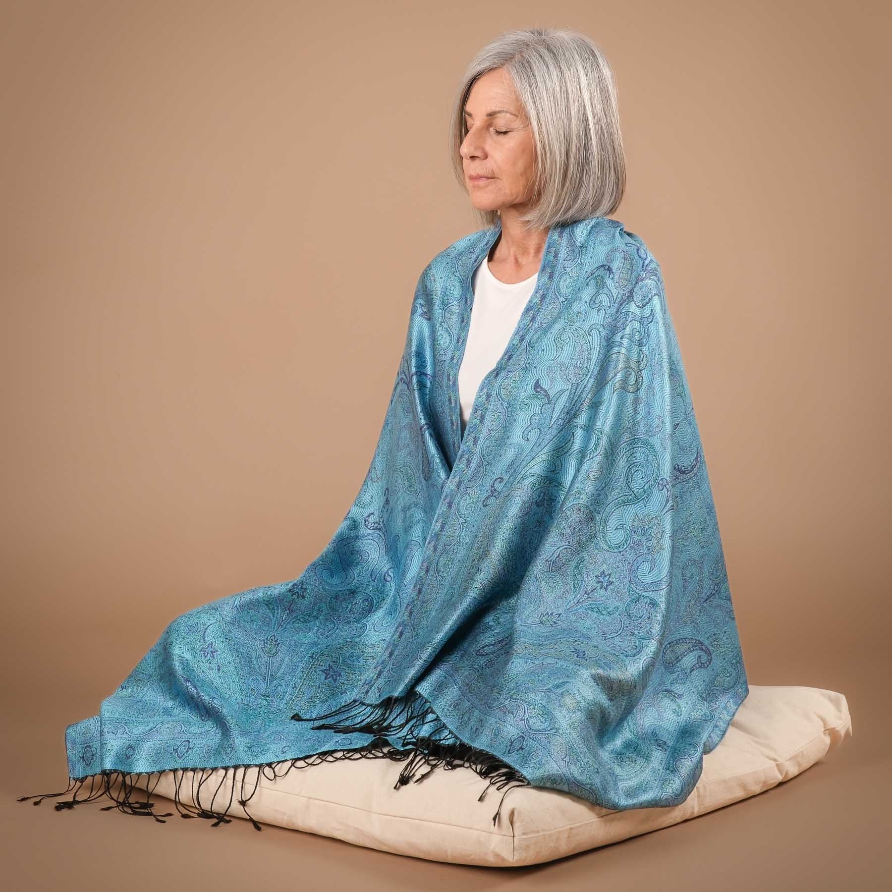 Meditationstuch Schal Seide Capri