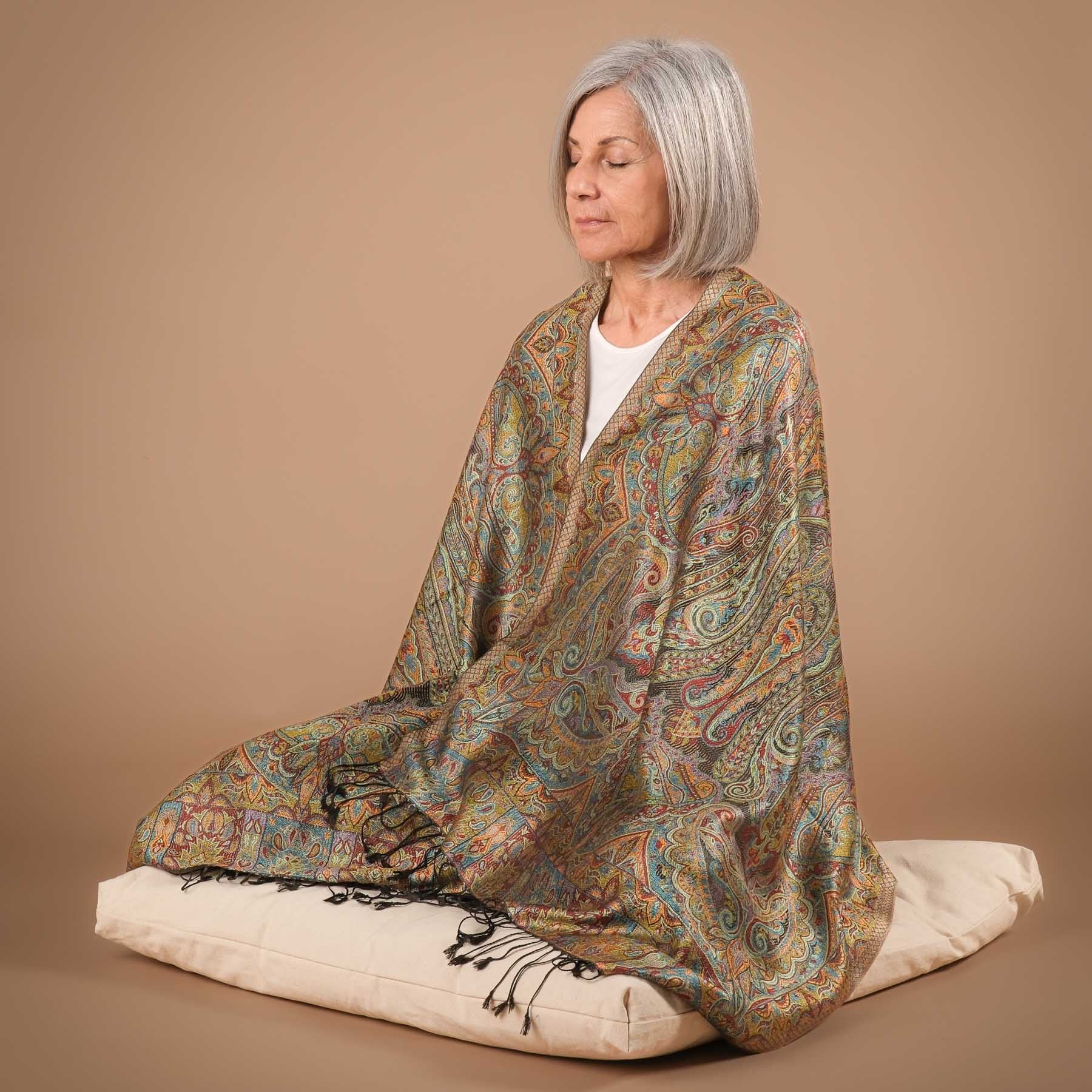 Meditationstuch Schal Seide Diana