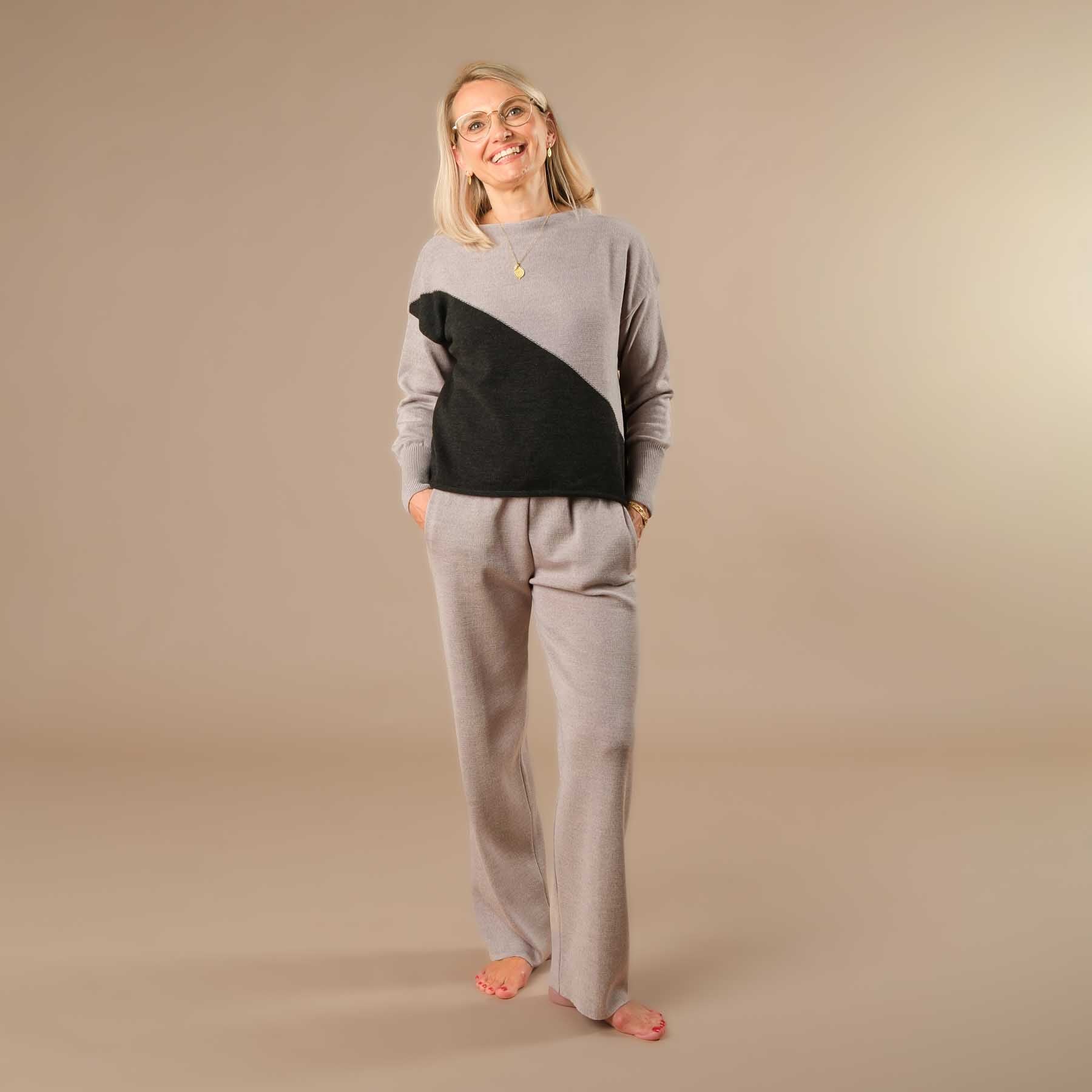 Merino Pullover Color Block Damen in der Schweiz hergestellt beige anthrazit