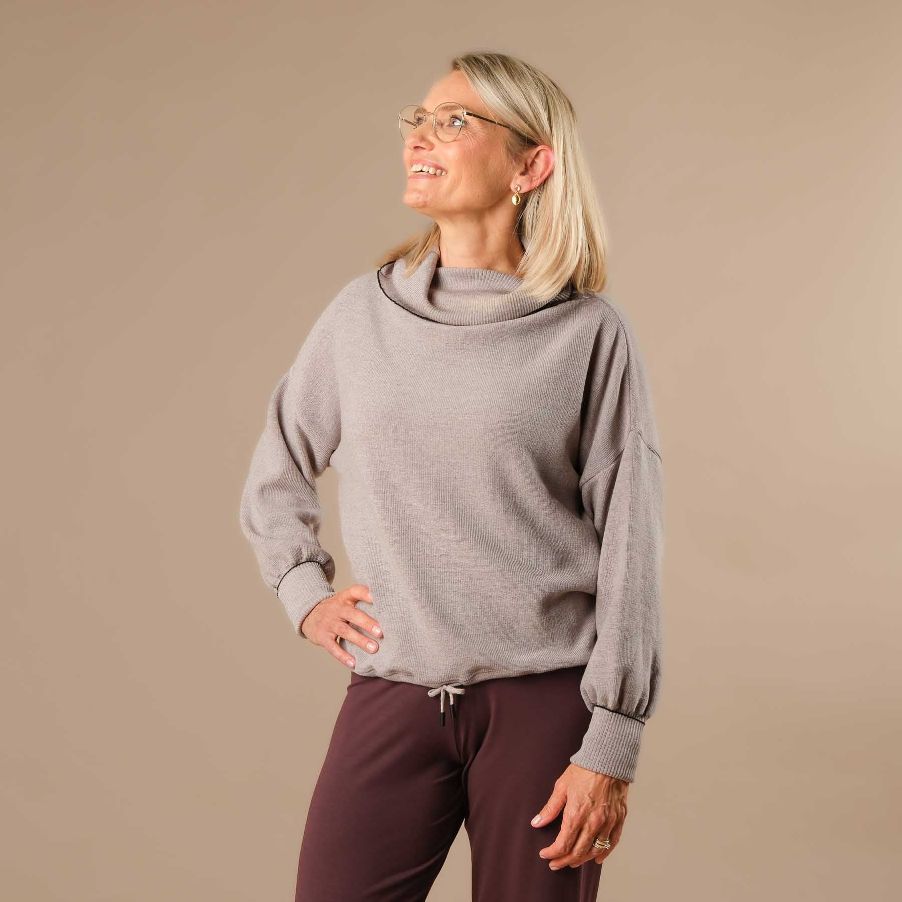 Merino Rollkragen Pullover nachhaltig und Swiss made beige