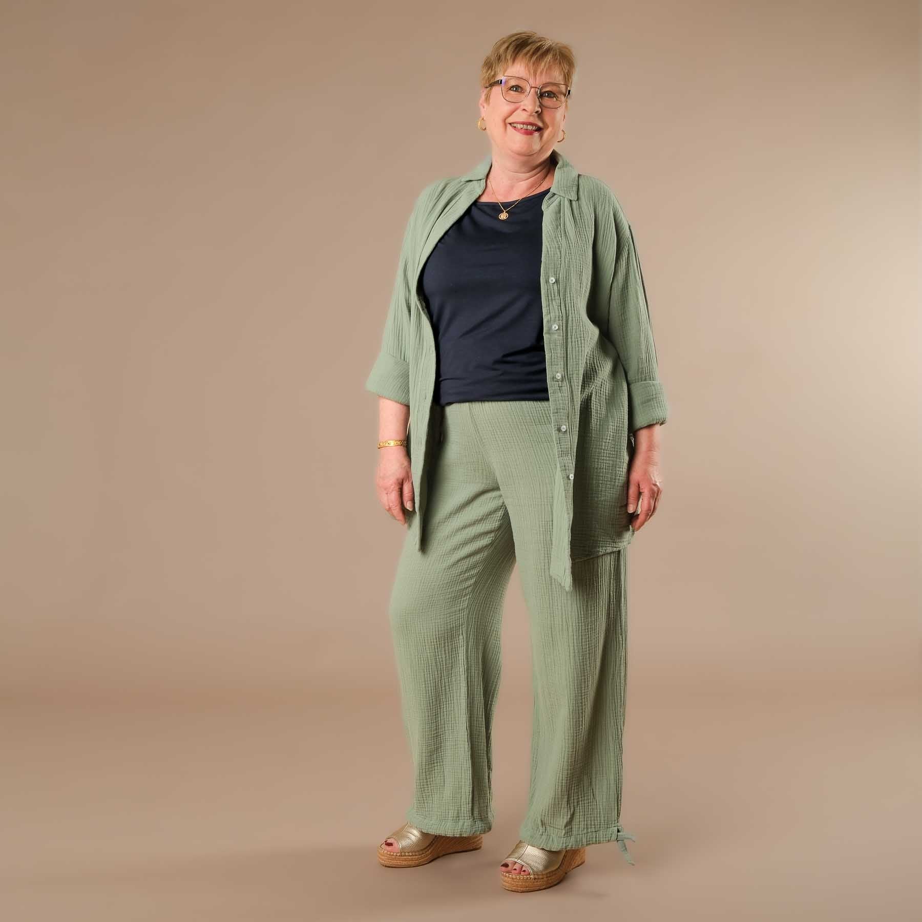 Musselin Hose lang Damen salbei-gruen
