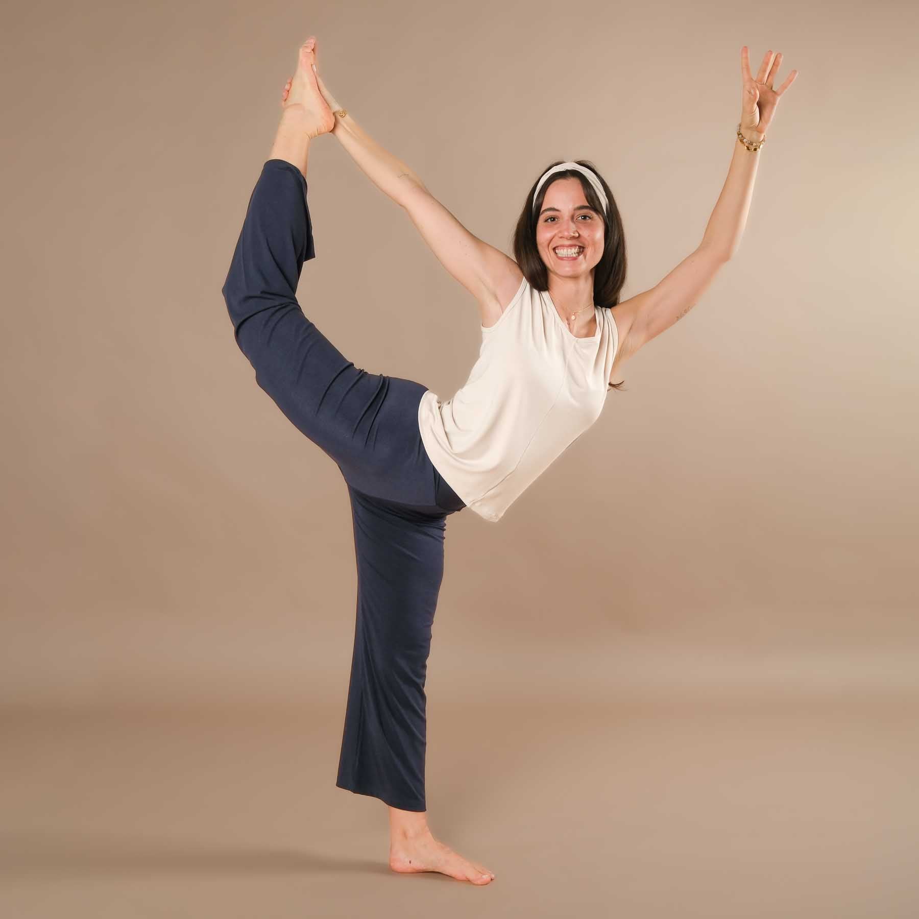 Canotta con scollo a V Classy Swiss made color sabbia