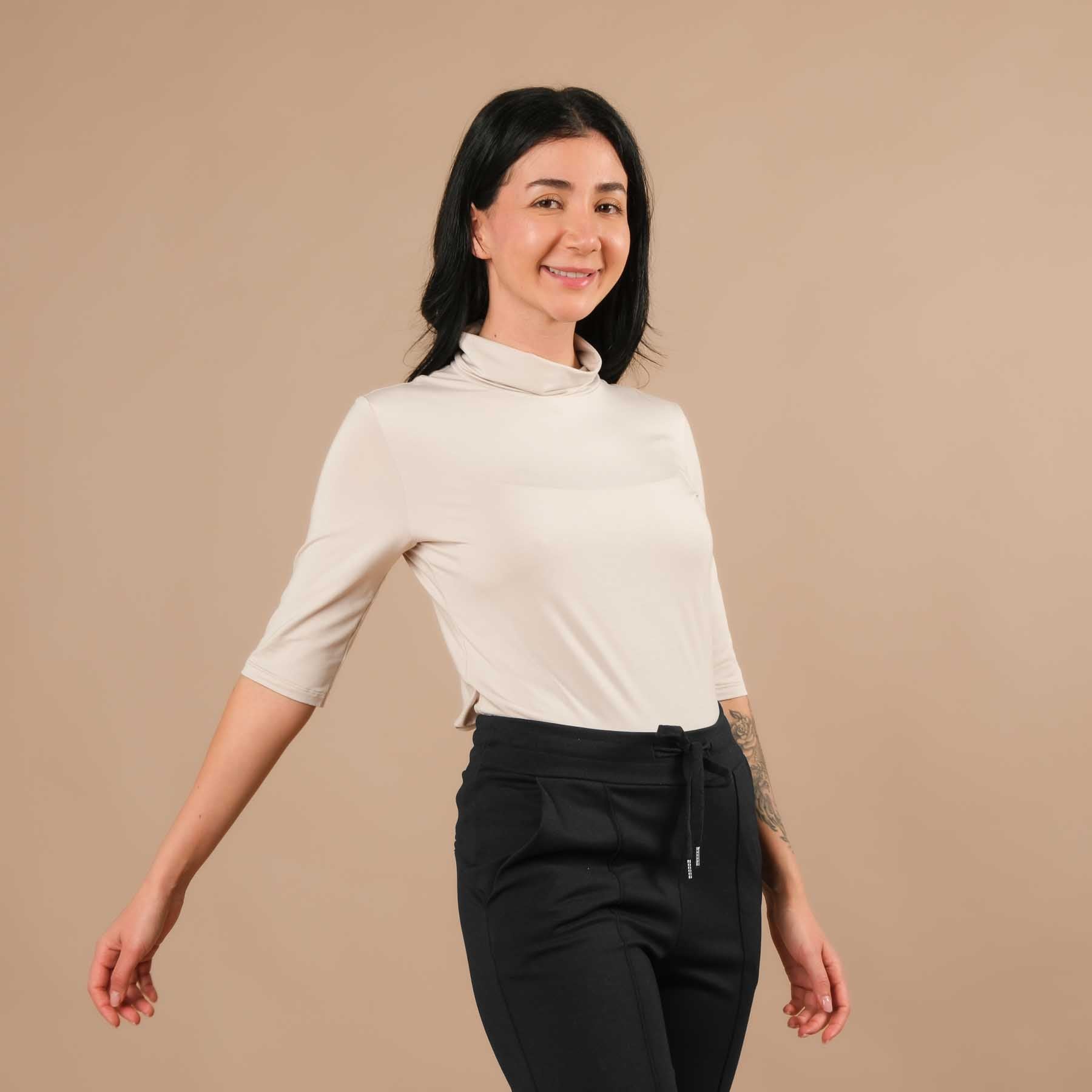 Yoga Turtleneck Kragen Shirt kurzarm sand