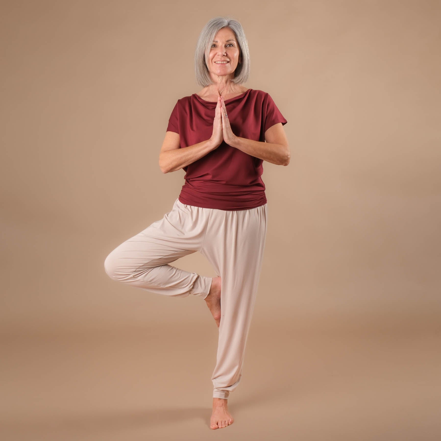 Yoga Wasserfall Shirt, super nachhaltig, in der Schweiz genäht, bordeaux