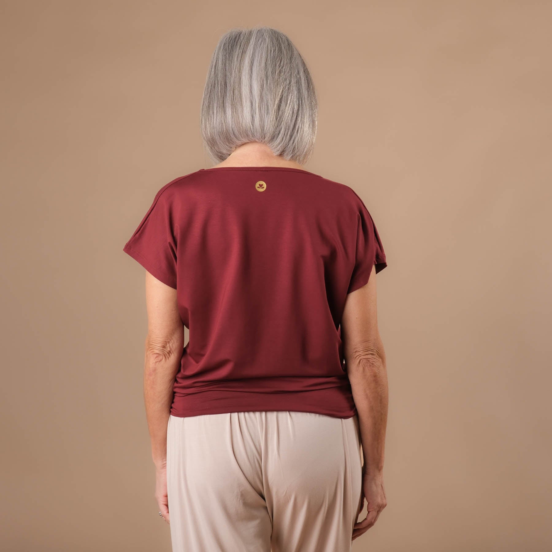 Yoga Wasserfall Shirt, super nachhaltig, in der Schweiz genäht, bordeaux