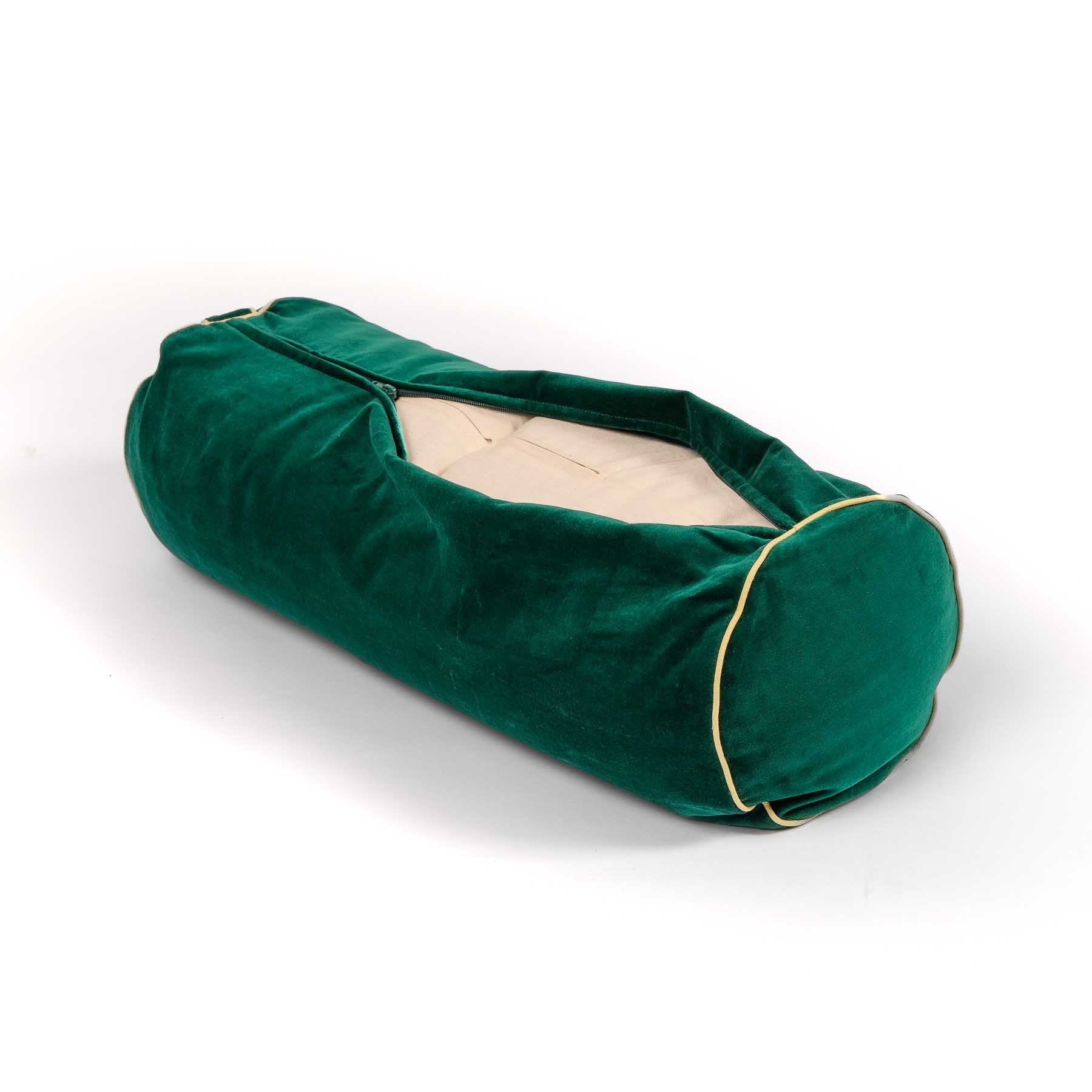 Yoga Bolster aus Samt uni irish-green