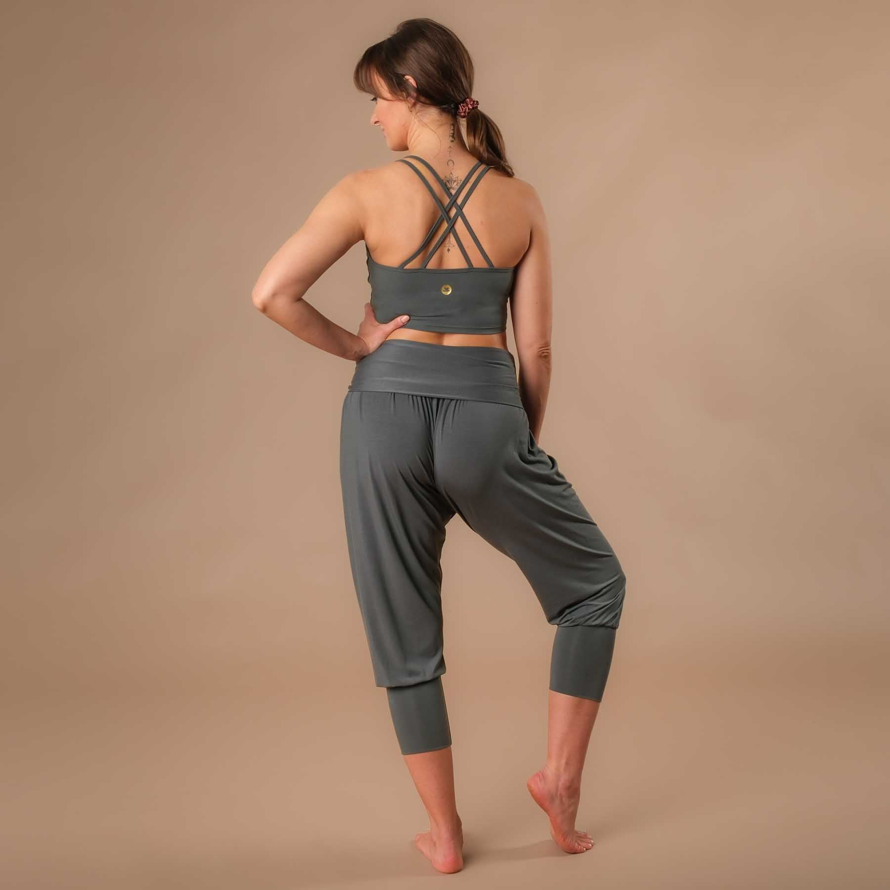 Crop Top Joy mit gekreuzten Trägern smaragd