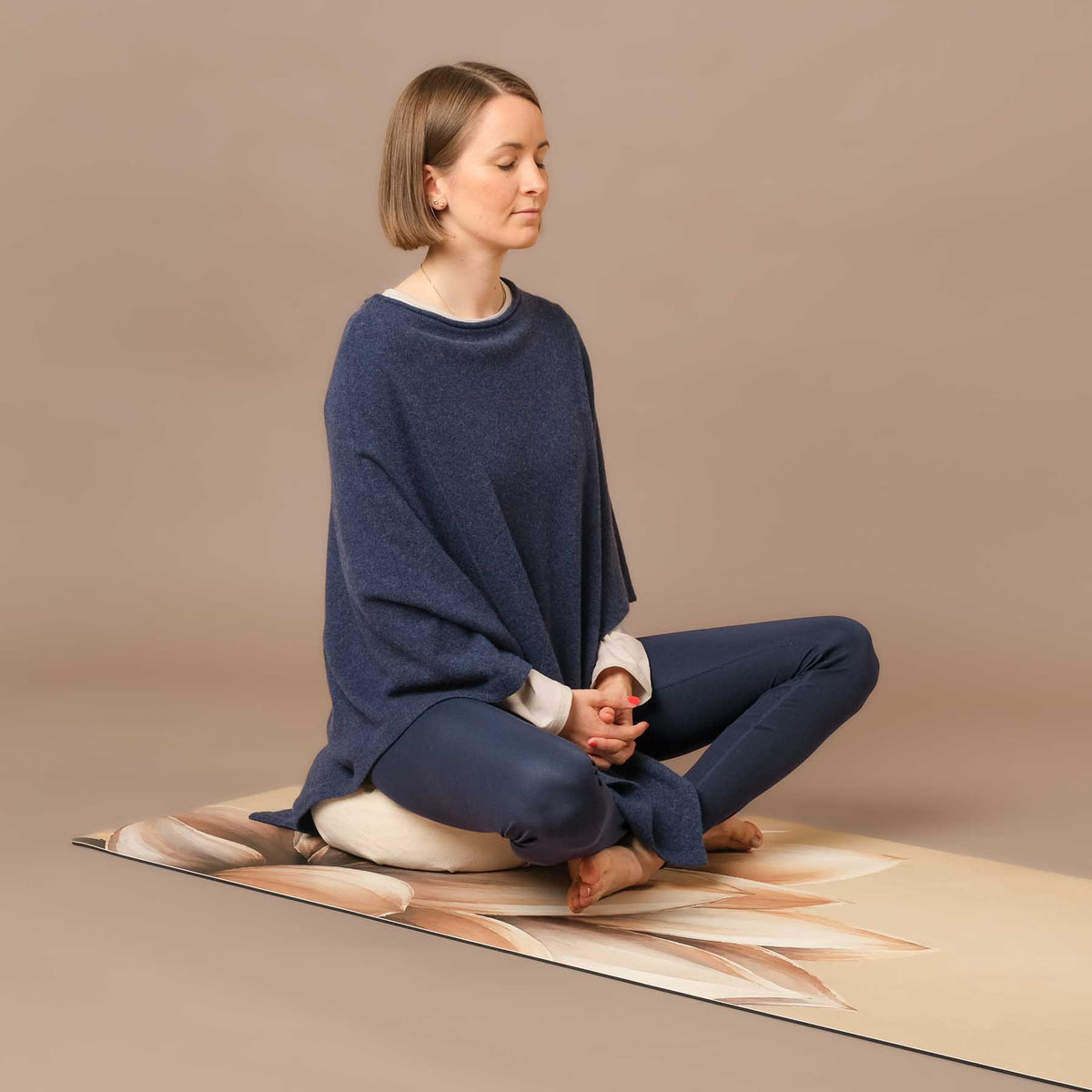 Poncho in cashmere sostenibile, blu