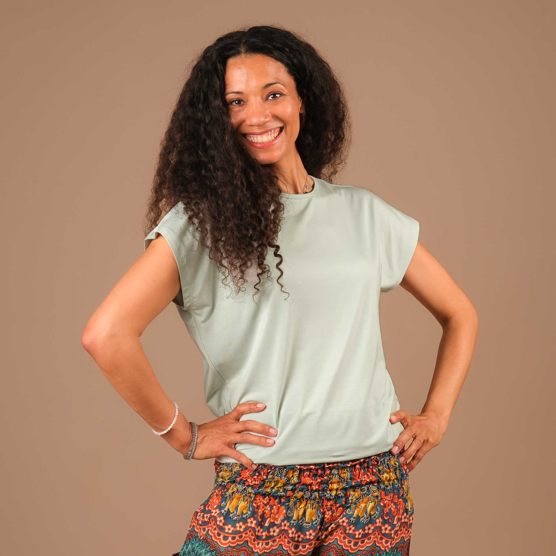 Yoga Shirt Comfy kurzarm nachhaltig in der Schweiz hergestellt mint