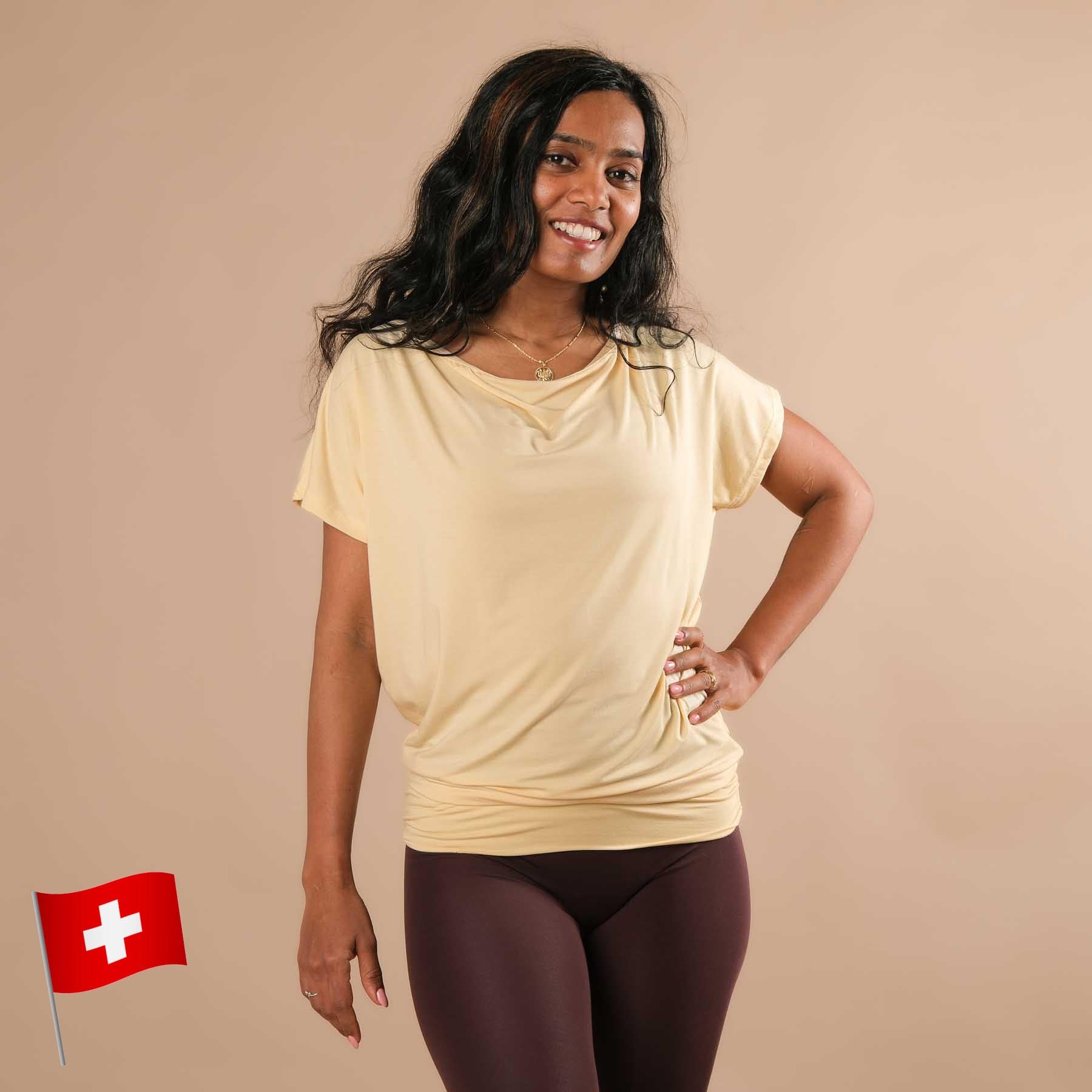 Yoga Wasserfallshirt butteryellow, nachhaltiger Stoff, super bequem, in der Schweiz genäht