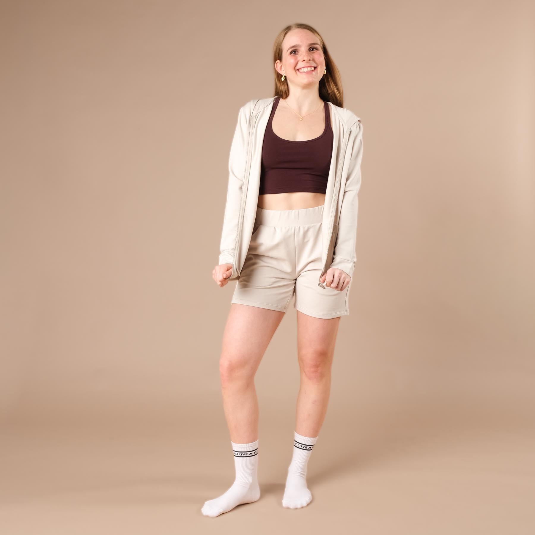 Damen Yoga Sweat Shorts nachhaltig ecru