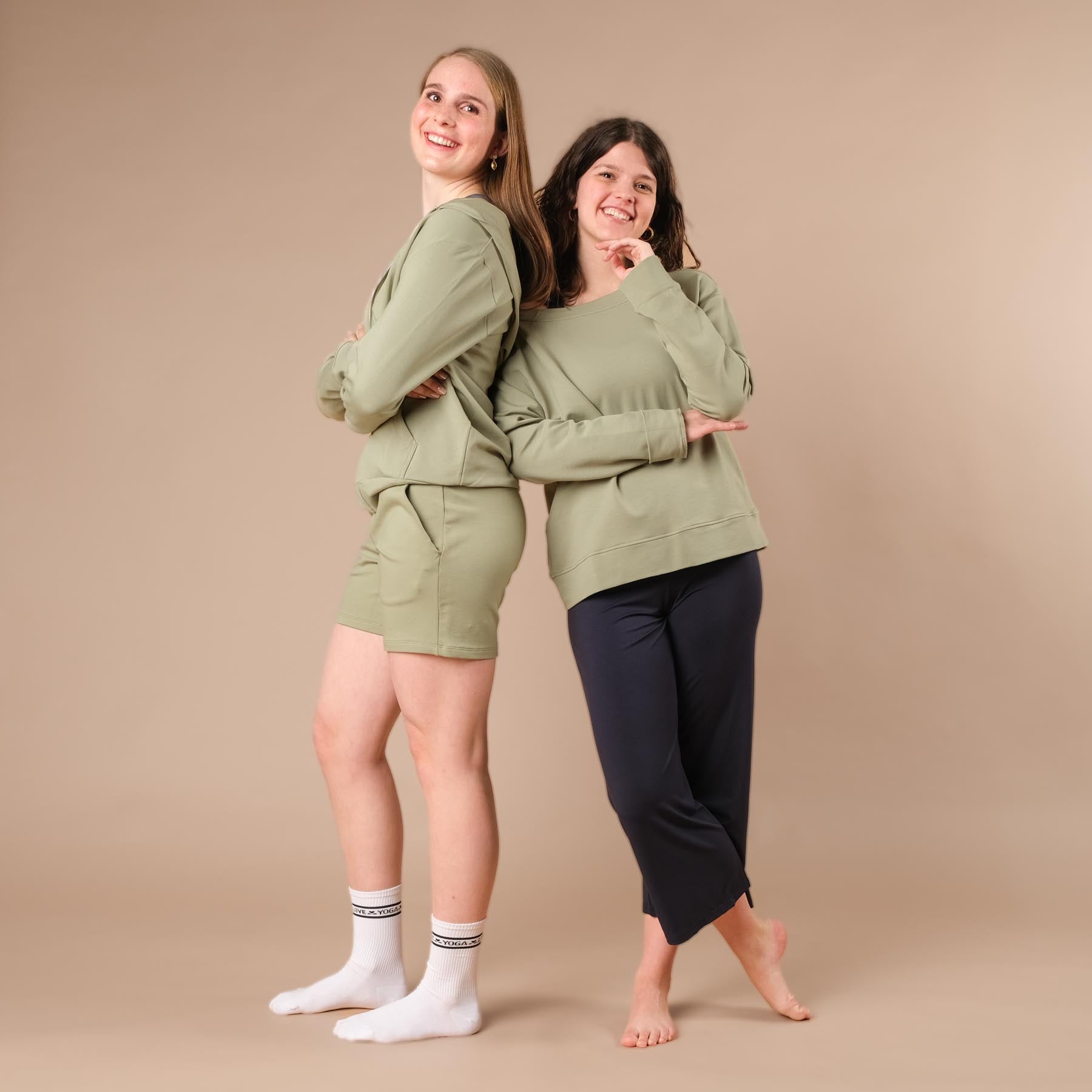 Damen Yoga Sweat Shorts nachhaltig jade-gruen
