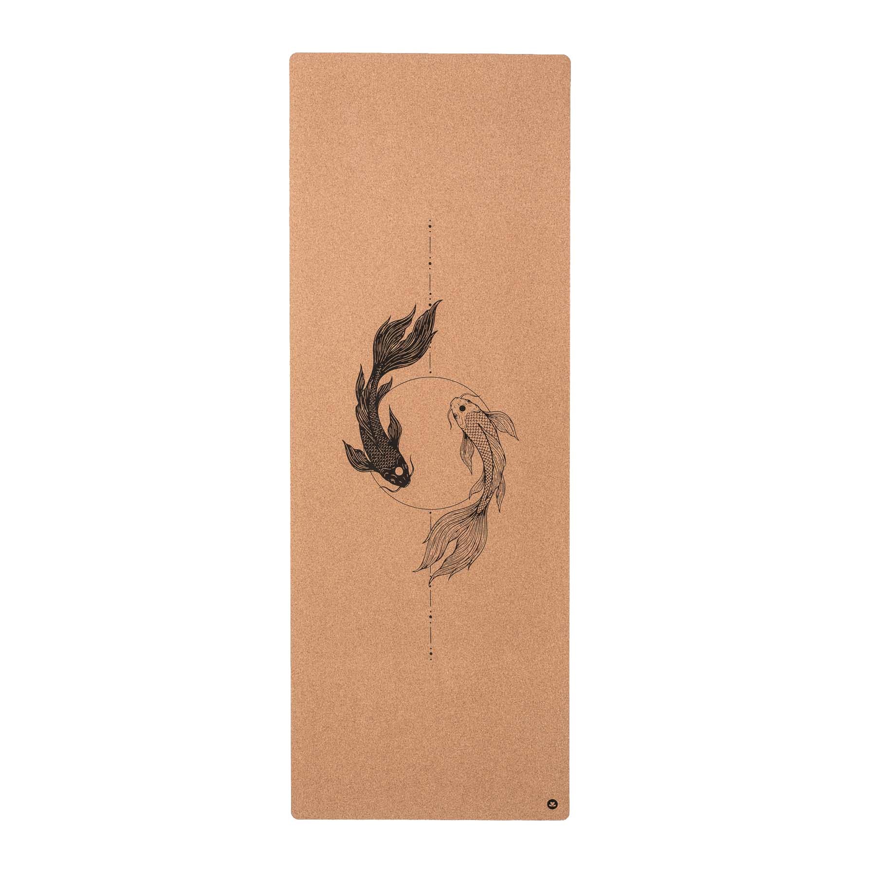 Kork Yogamatte mit Koi Ying Yang Design und Ausrichtungslinie