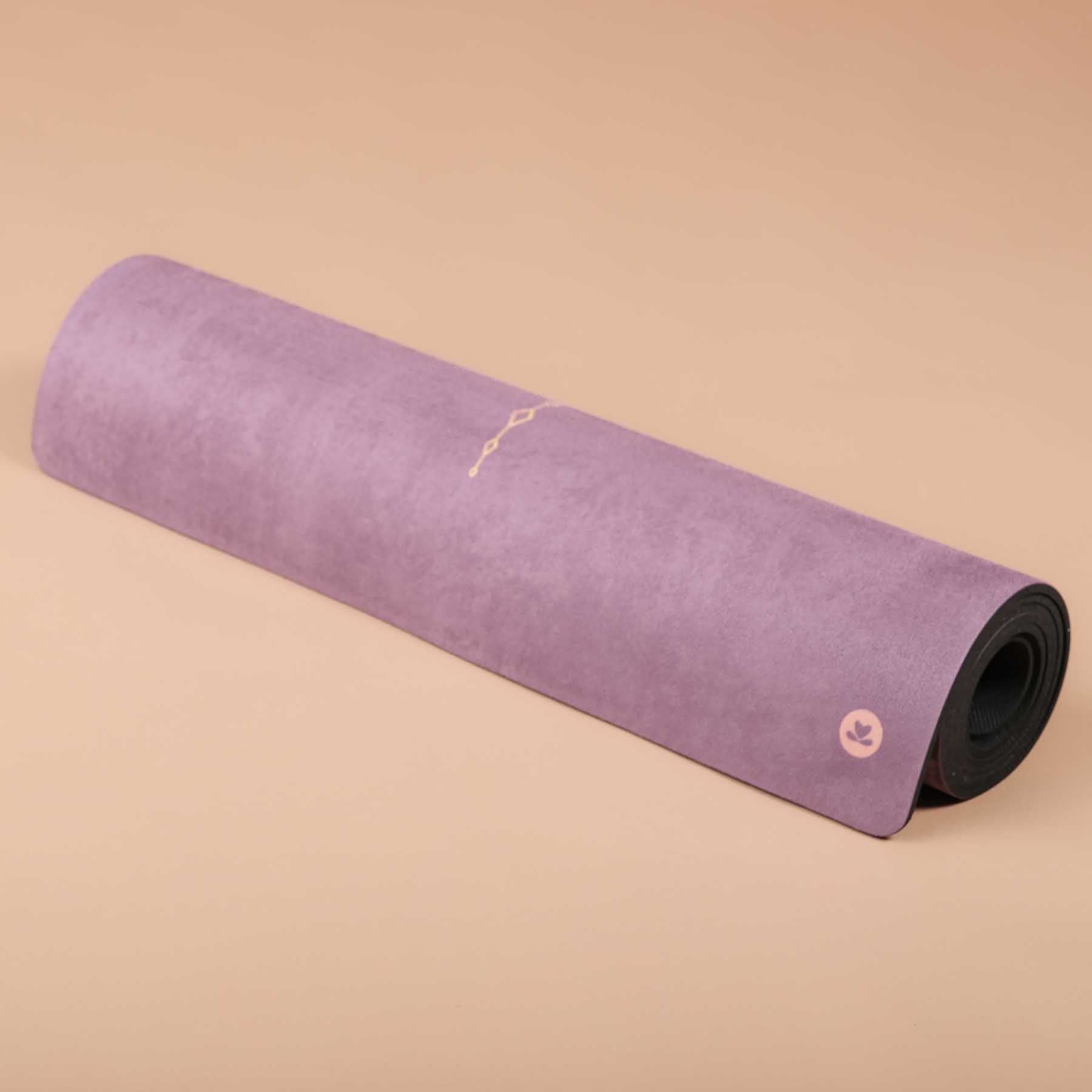 Yogamatte Velours Ornament aubergine