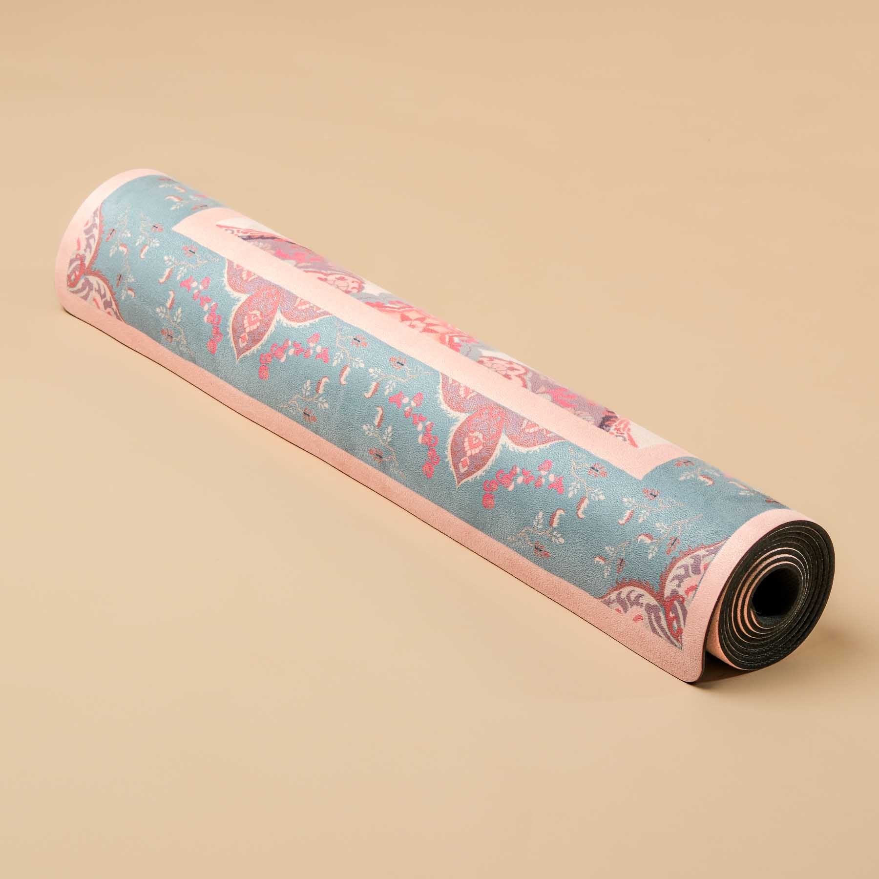 Yogamatte Velours Marrakesch mit schönem Blütenmuster