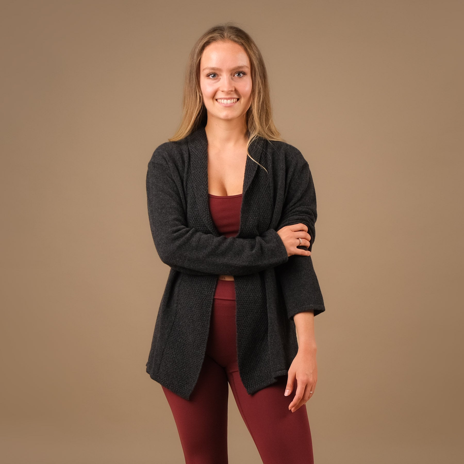 Kaschmir Cardigan, Yoga Cardigan, nachhaltig, elegant anthrazit