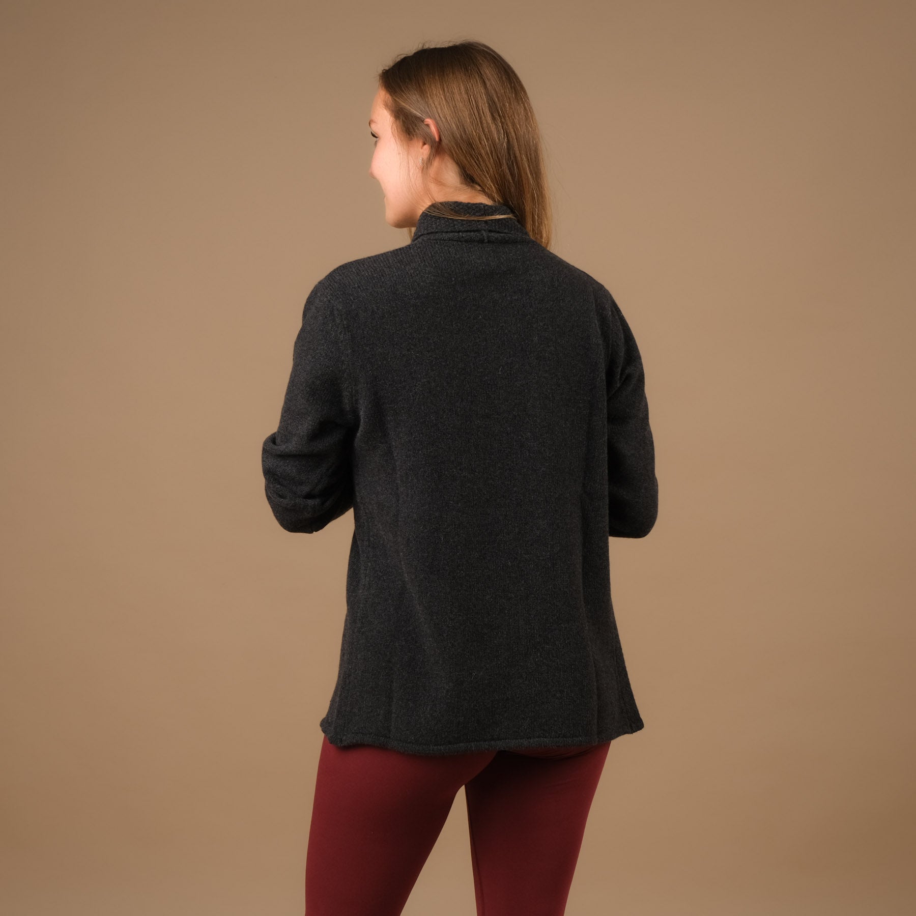 Kaschmir Cardigan, Yoga Cardigan, nachhaltig, elegant anthrazit