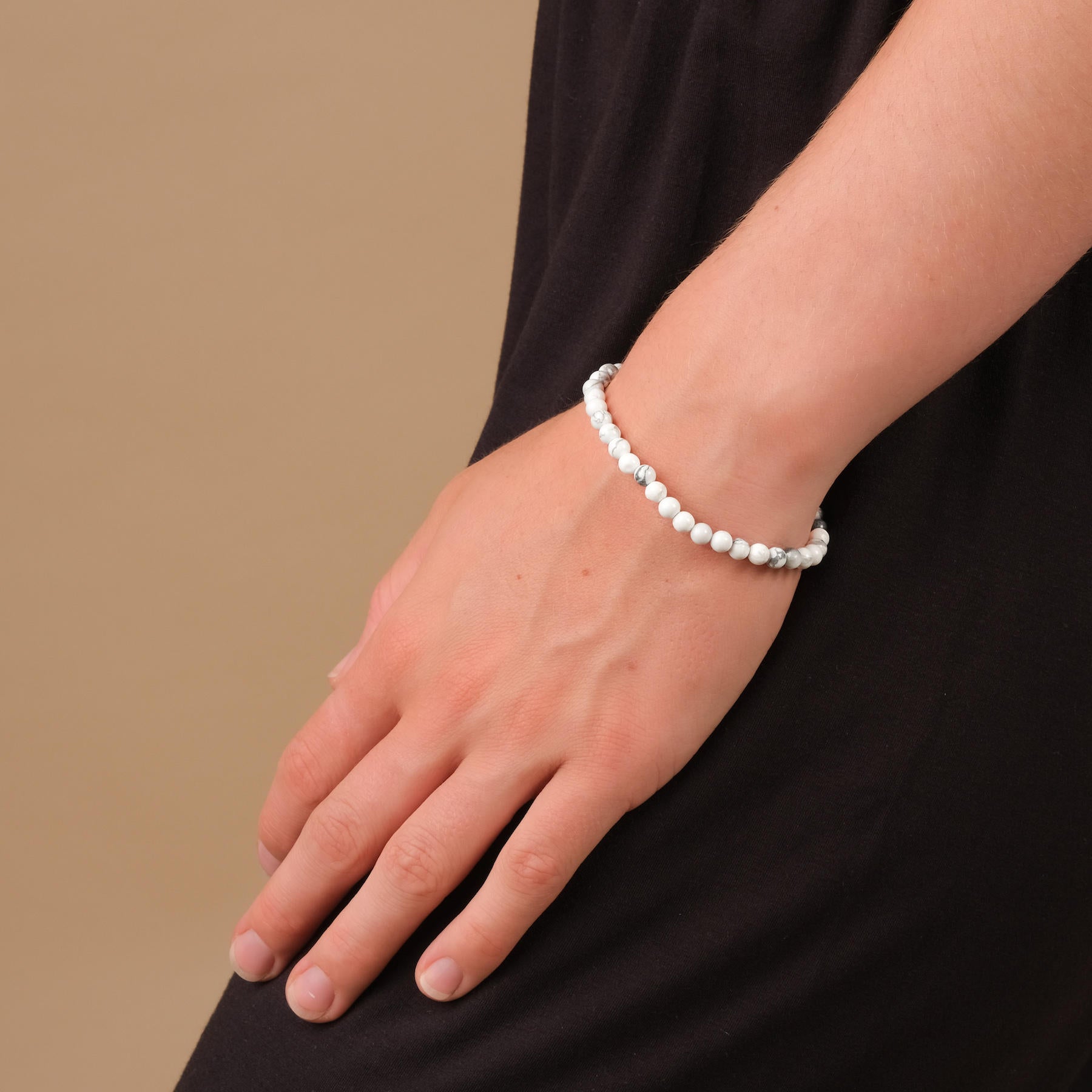 Edelstein Armband Howlith 4mm