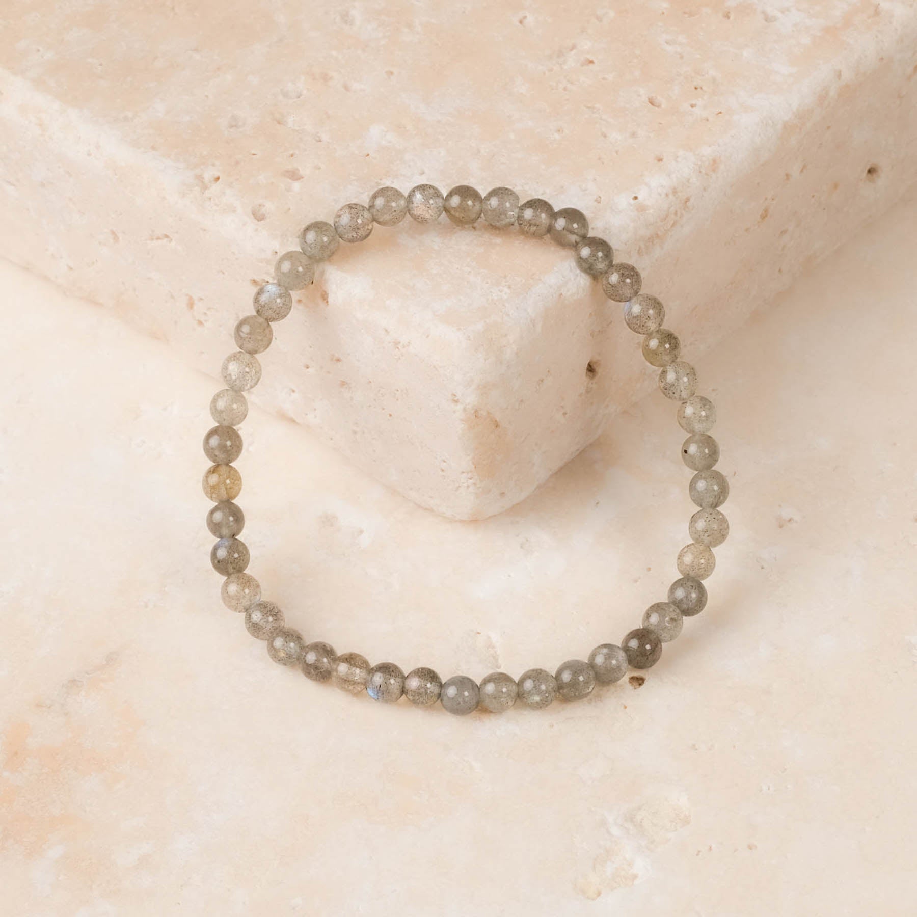 Edelstein Armband Labradorit hellgrau 4mm