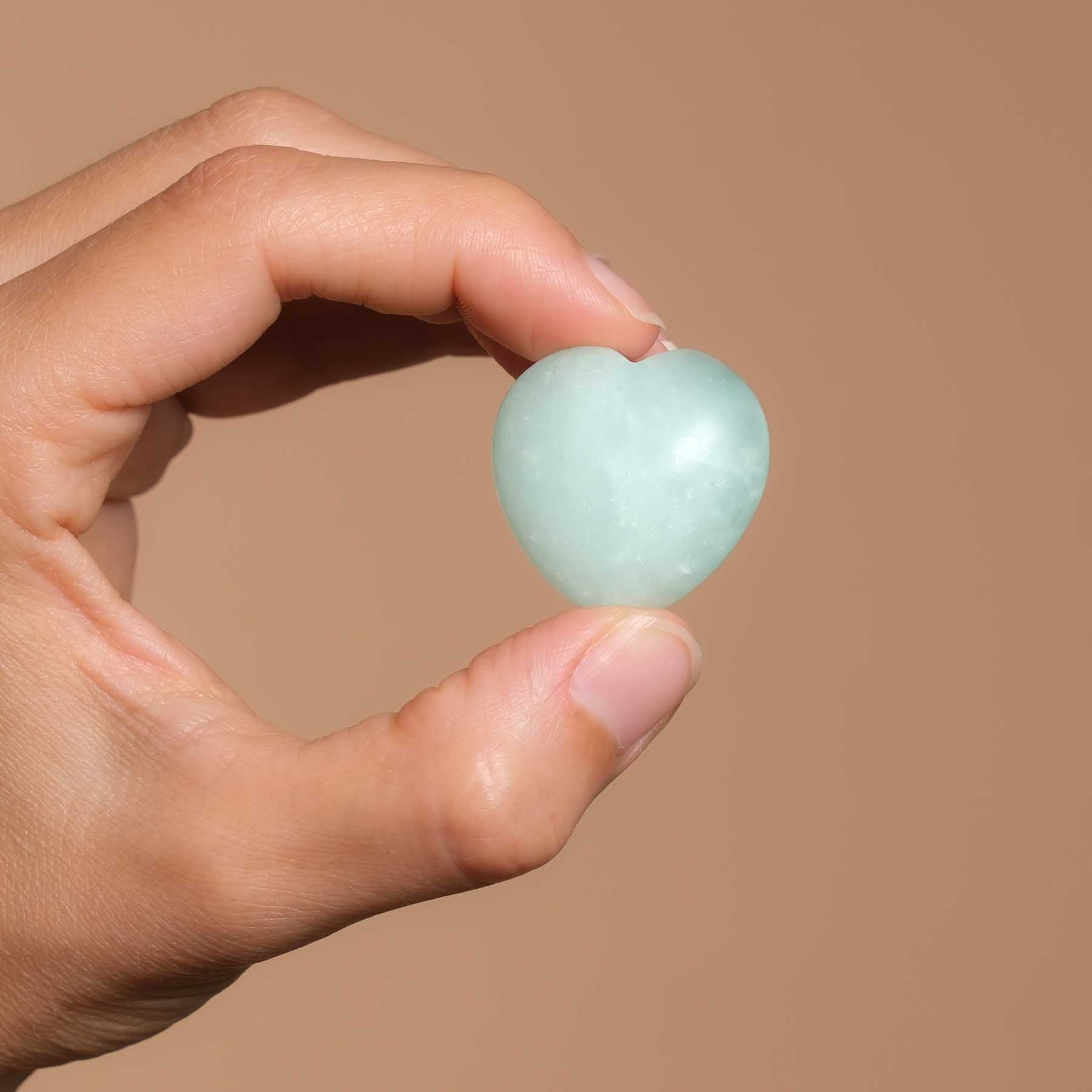 Edelstein Herz Handschmeichler Aquamarin (mint)