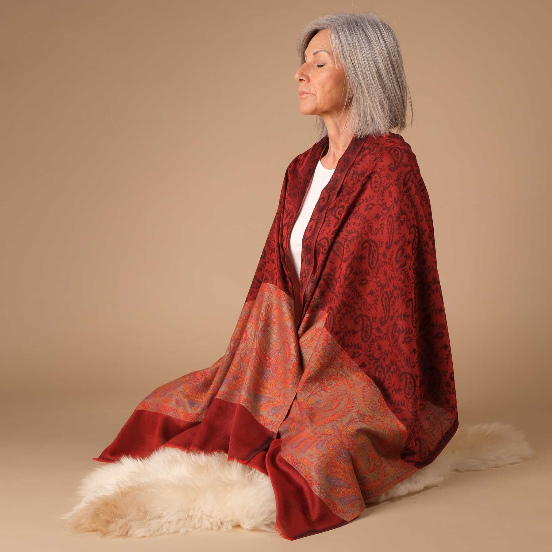 Meditationstuch Schal Feinwolle Amor