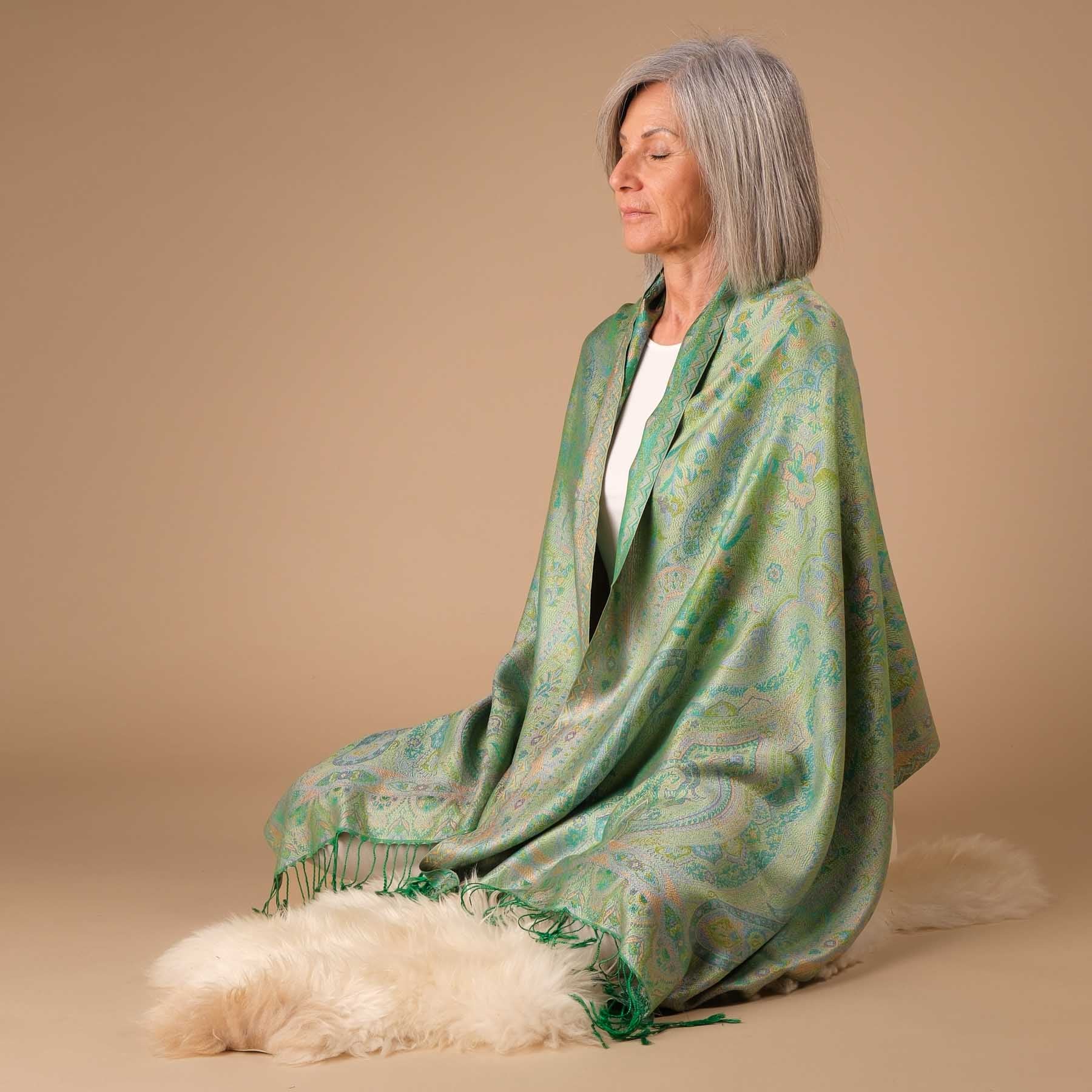 Meditationstuch Schal Seide Amazonas