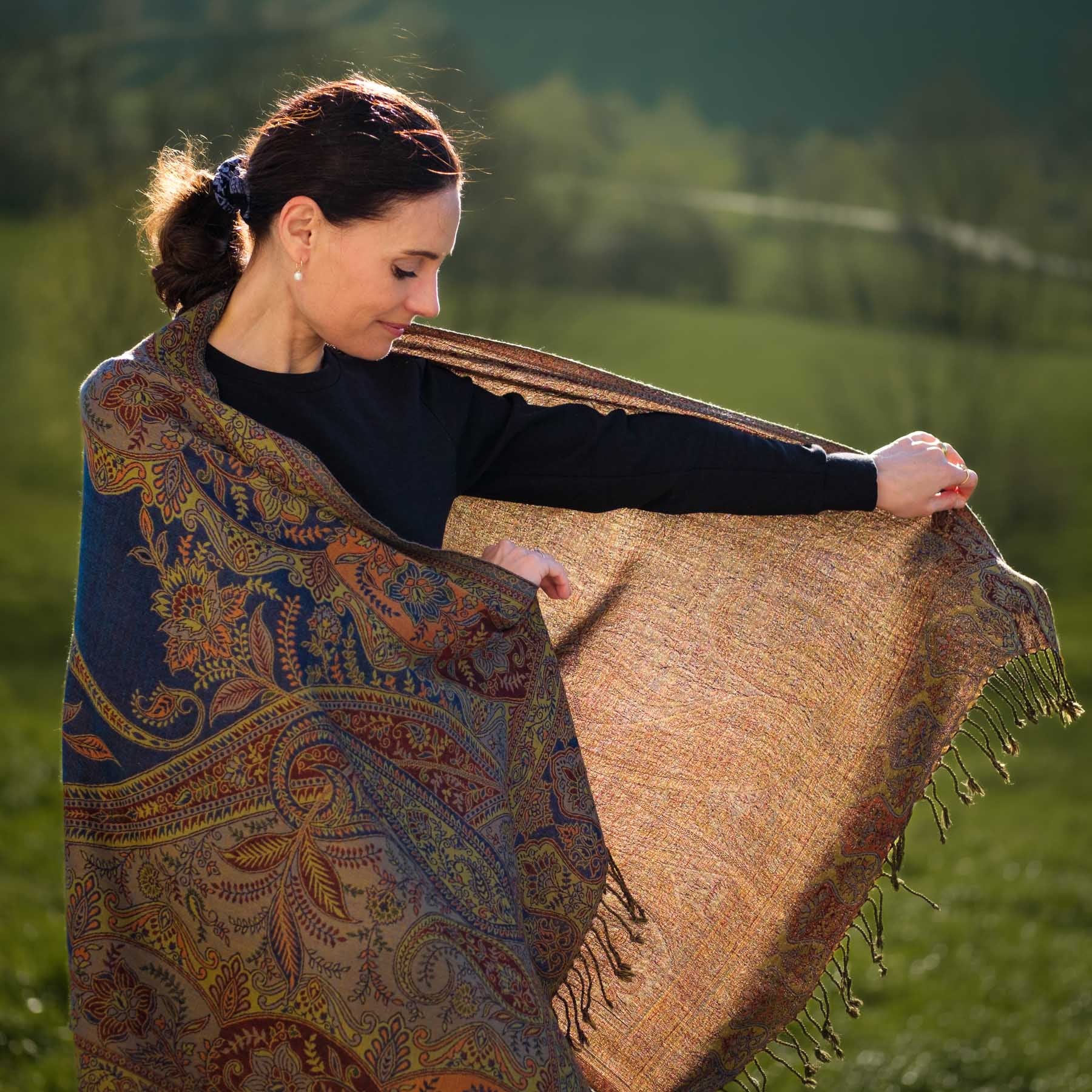 Meditationstuch Schal Wolle Durga