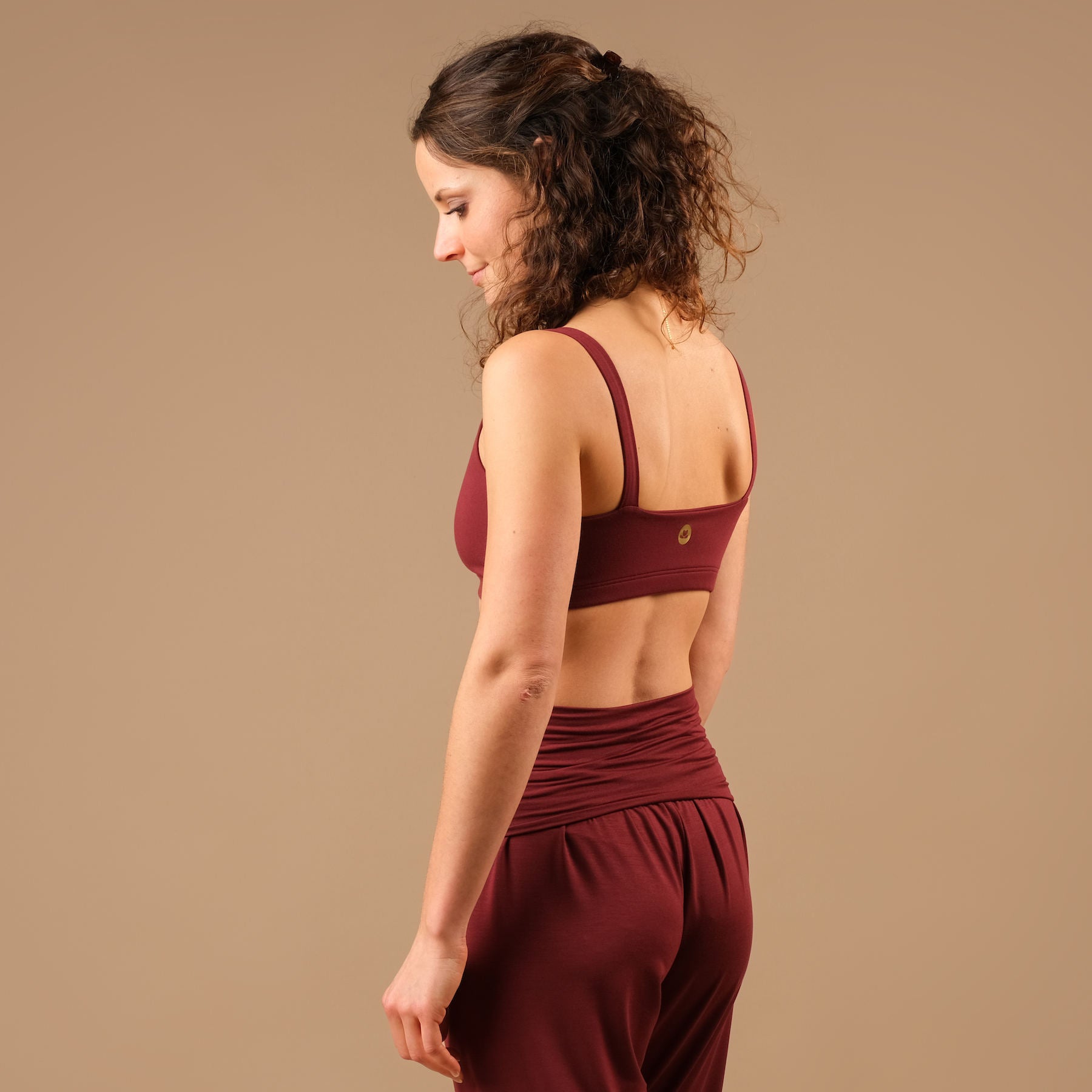 Yoga Bra Comfy bordeaux, nachhaltig, made in Switzerland