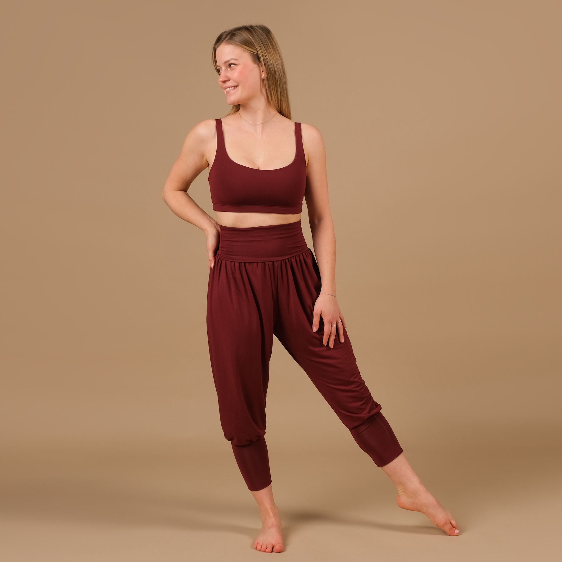 Yoga Bra Comfy bordeaux, nachhaltig, made in Switzerland