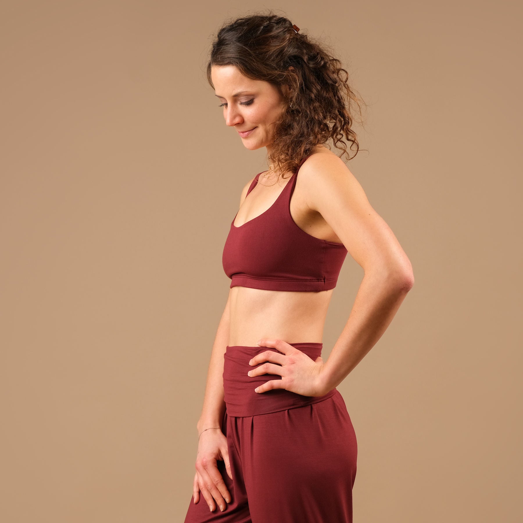 Yoga Bra Comfy bordeaux, nachhaltig, made in Switzerland