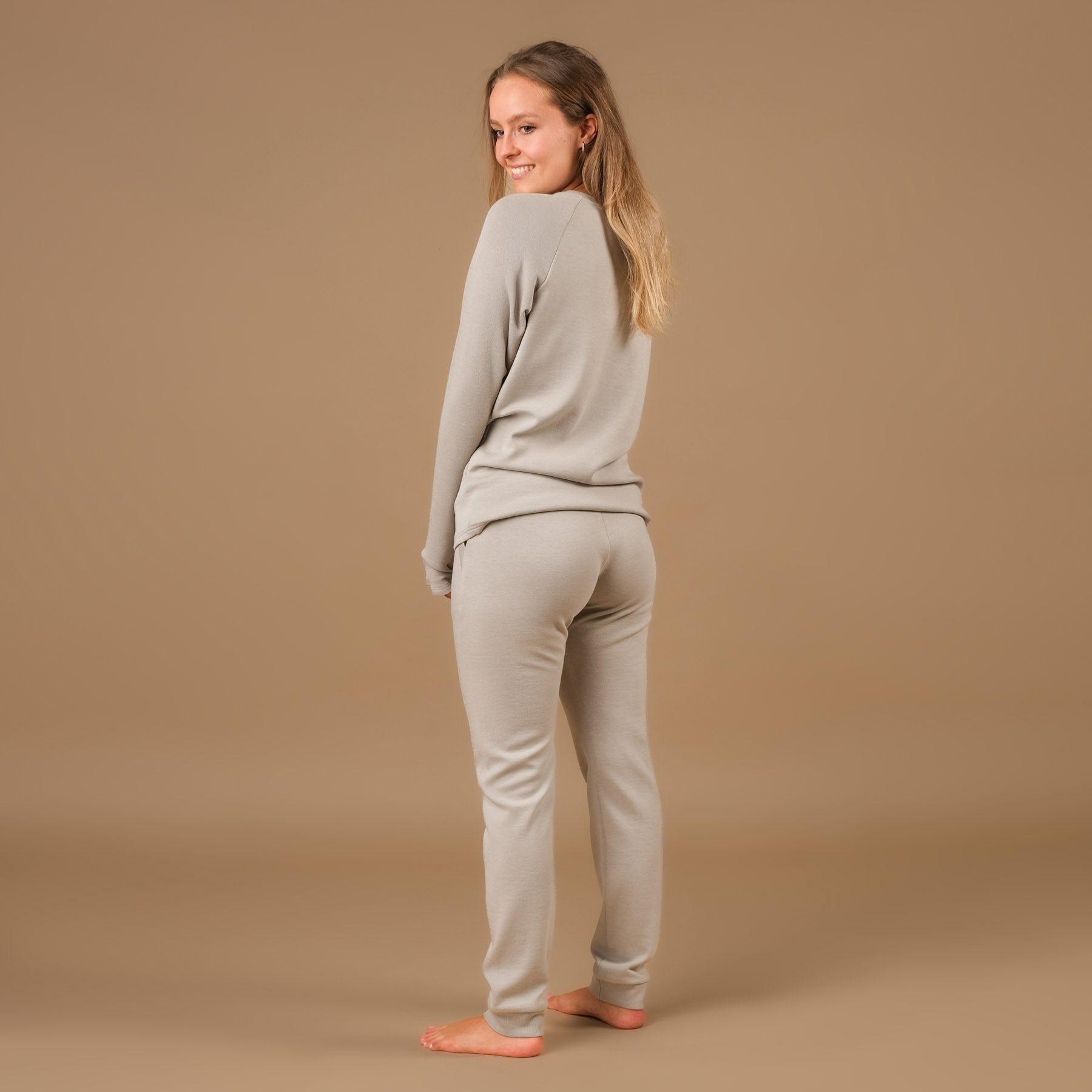 Yoga Sweatshirt unisex Cosy grau