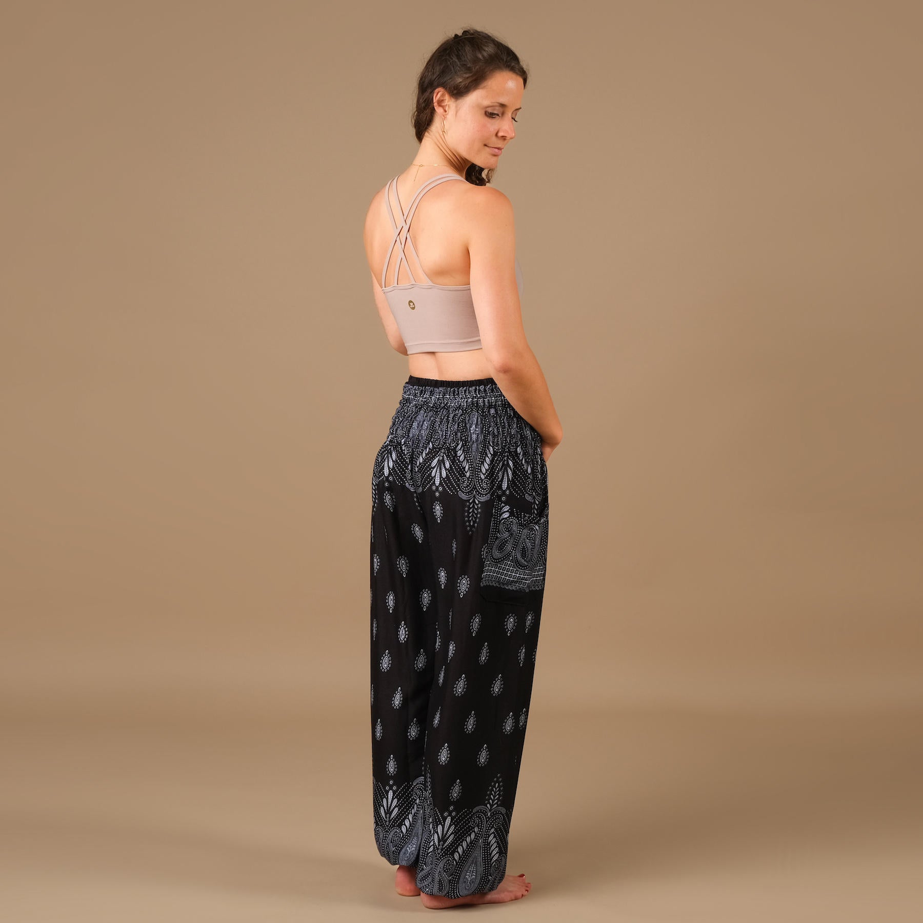 Yoga Kleider Crop Top Joy mocca aus nachhaltigem Stoff und in der Schweiz hergestellt
