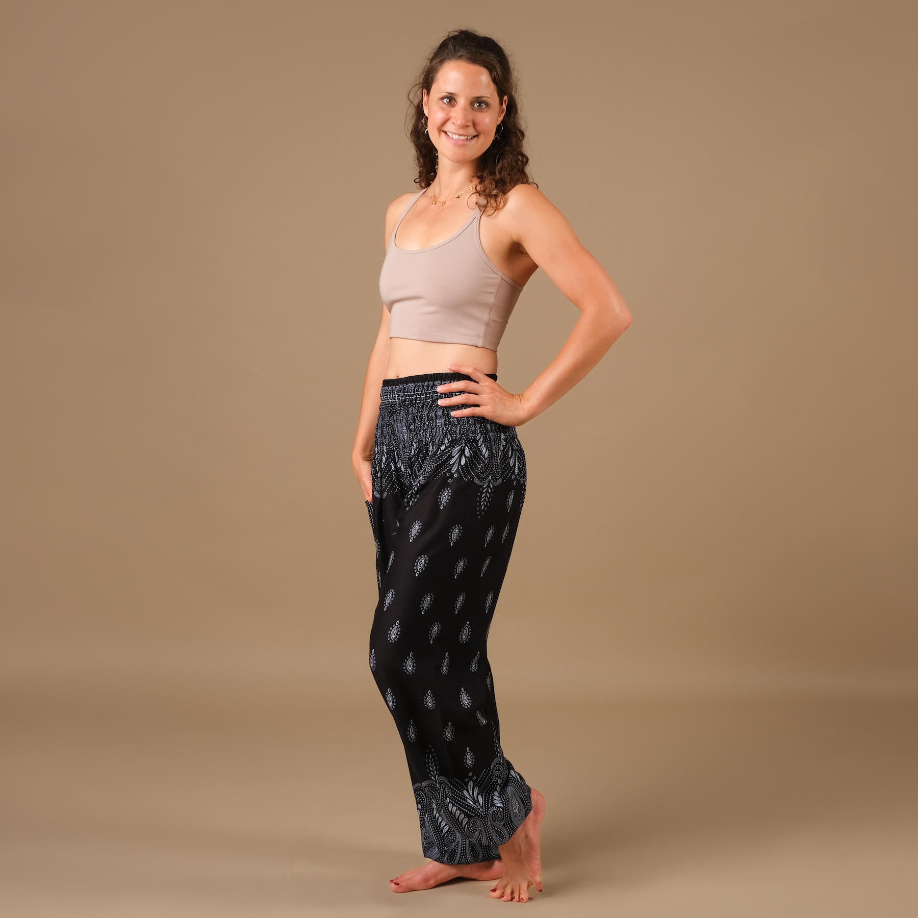 Yoga Kleider Crop Top Joy mocca aus nachhaltigem Stoff und in der Schweiz hergestellt