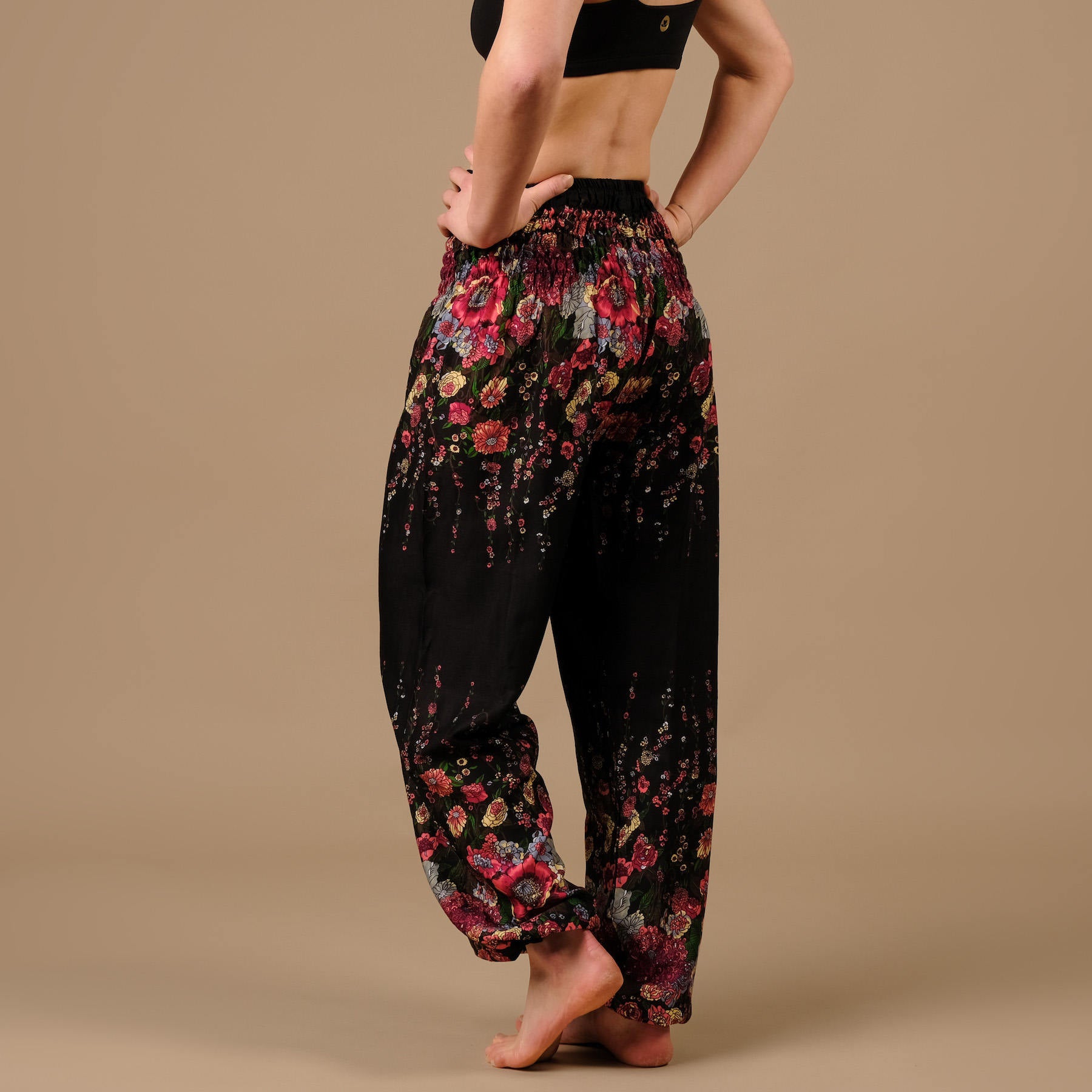 Yoga Haremshose Feather schwarz