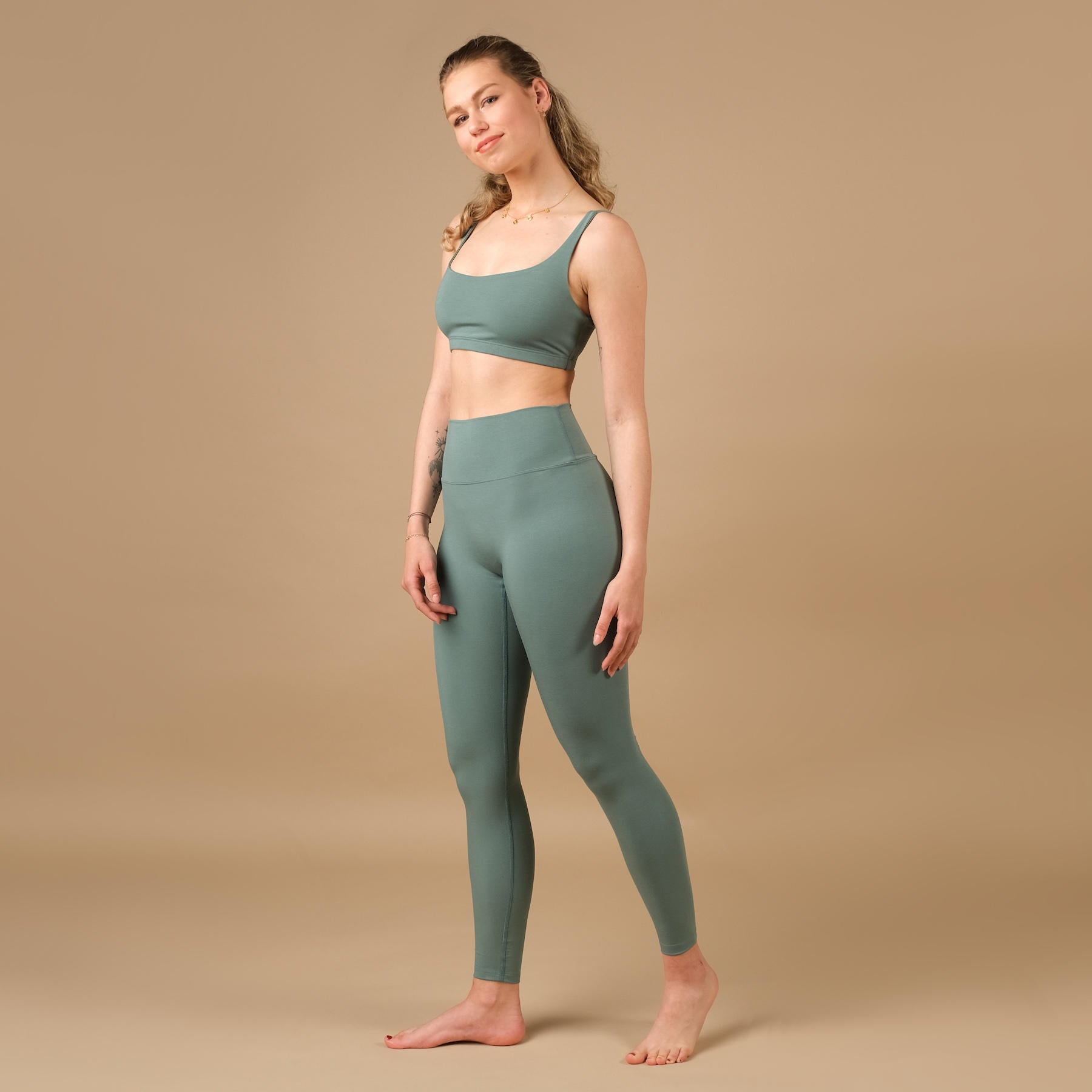 Nachhaltige Yoga Leggings Comfy petrol, super weich, in der Schweiz hergestellt