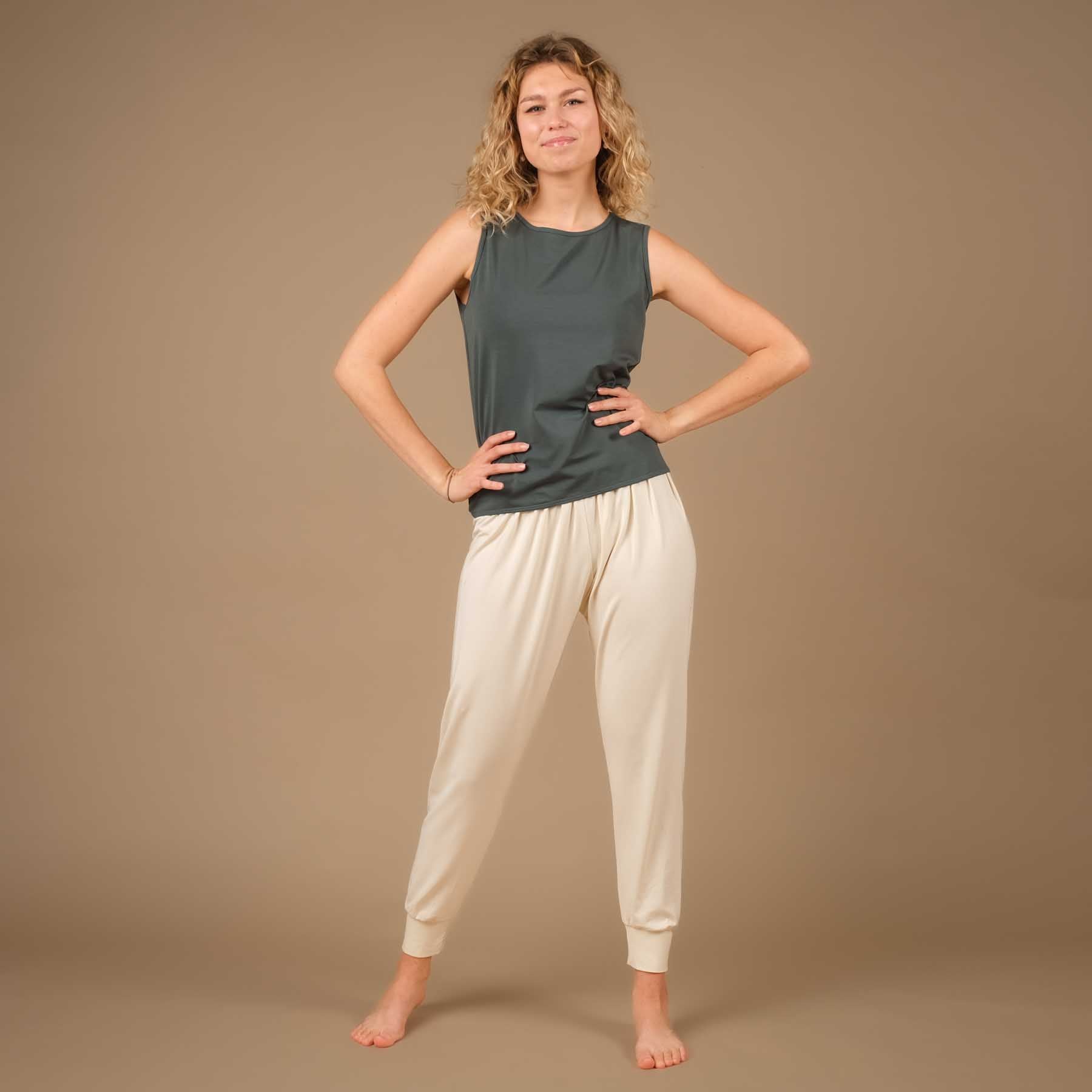 Tank Top Comfy weit nachhaltig in der Schweiz hergestellt smaragd